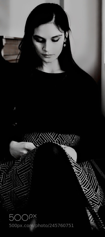 Fujifilm X-T1 sample photo. Modesty photography