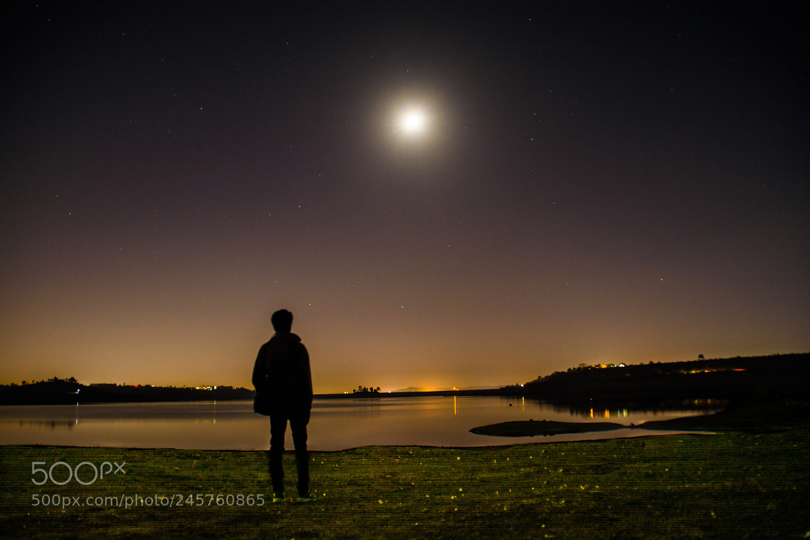 Nikon D5200 sample photo. Chasing the moon photography