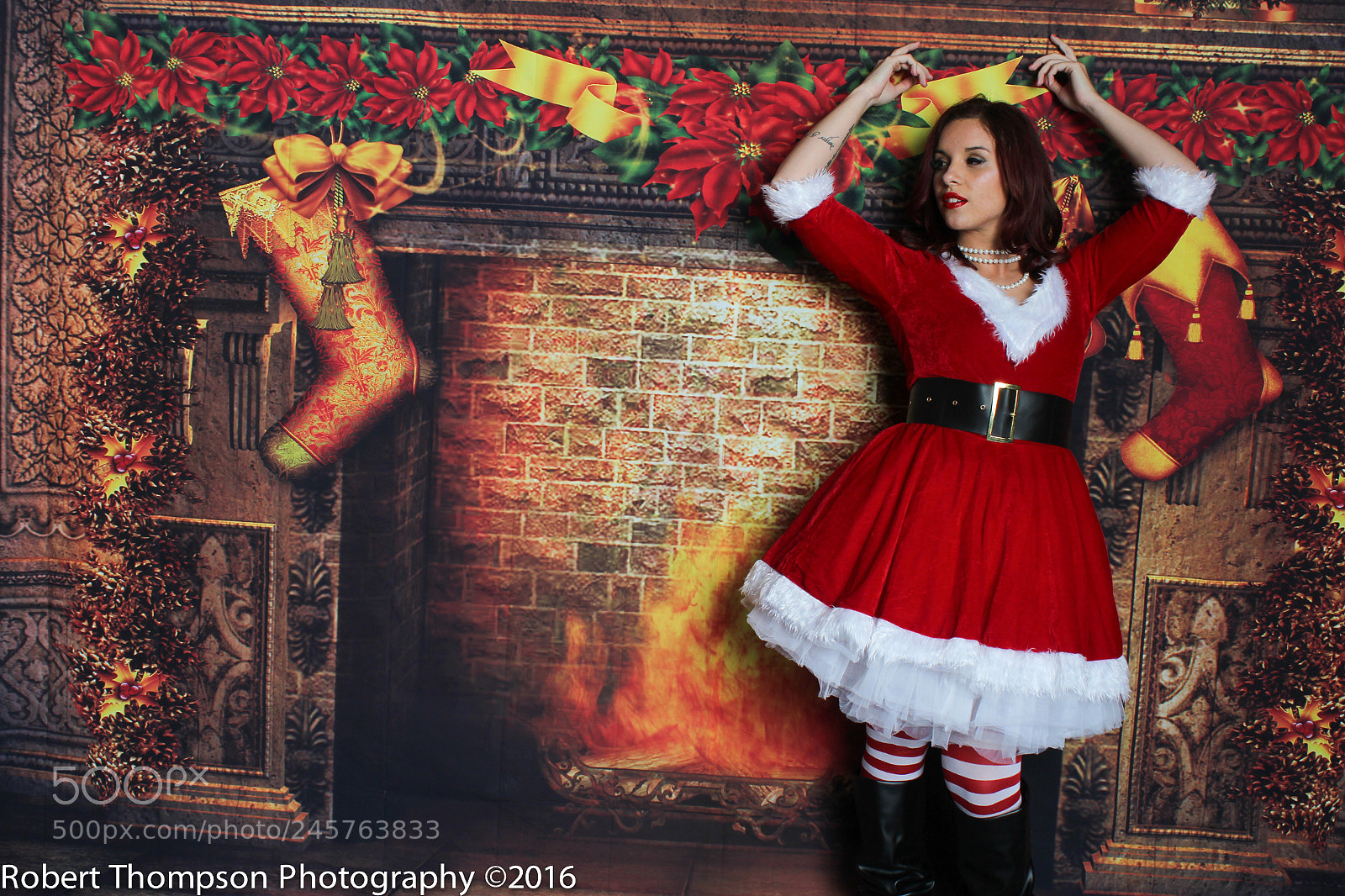 Canon EOS 600D (Rebel EOS T3i / EOS Kiss X5) sample photo. Christmas theme photo shoot photography