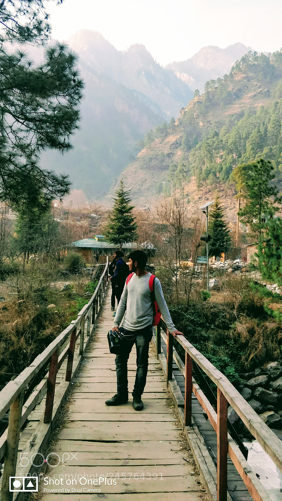 OnePlus 5 sample photo. Untitled photography