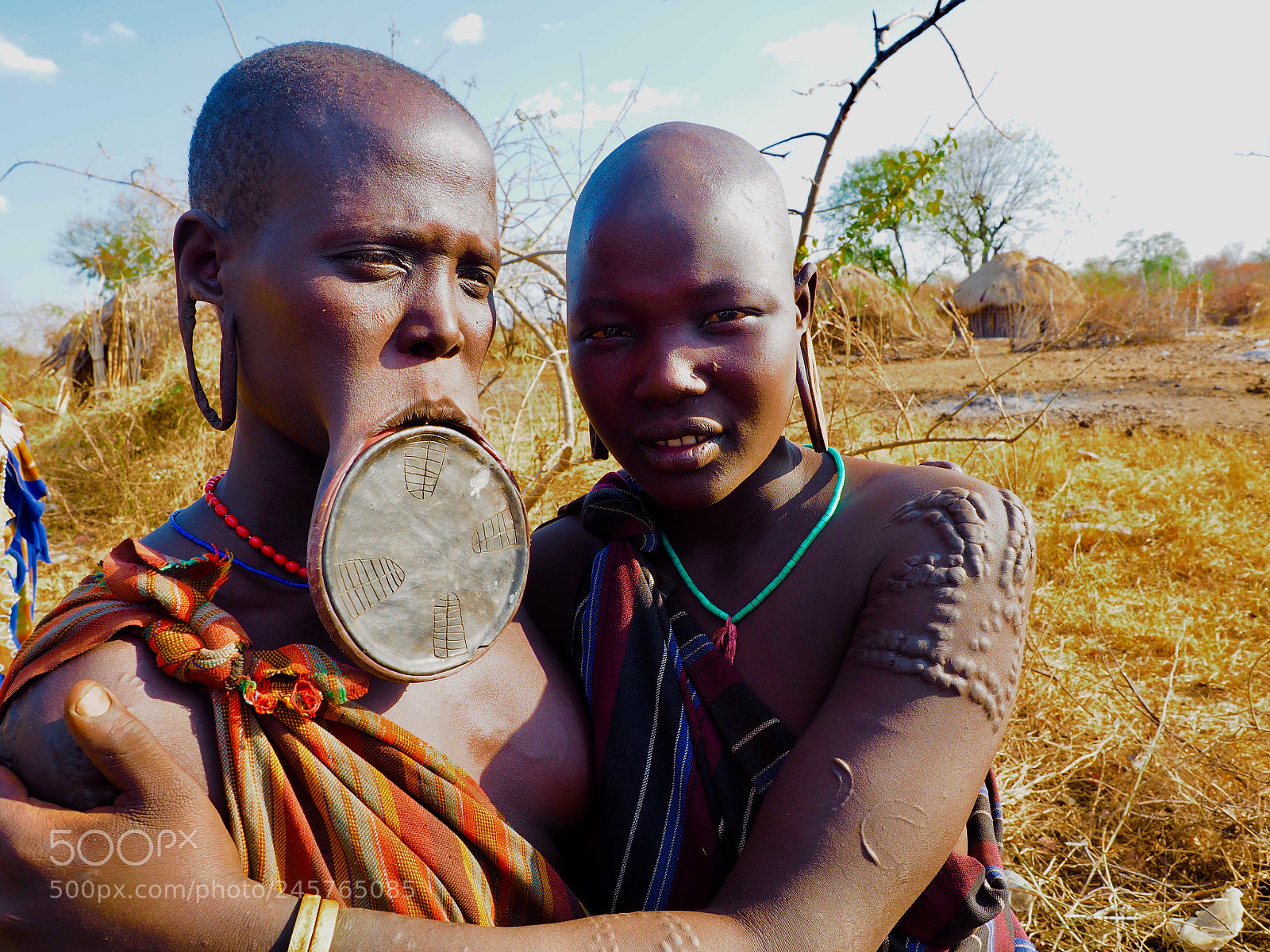Olympus OM-D E-M5 II sample photo. Mursi women, omo valley photography