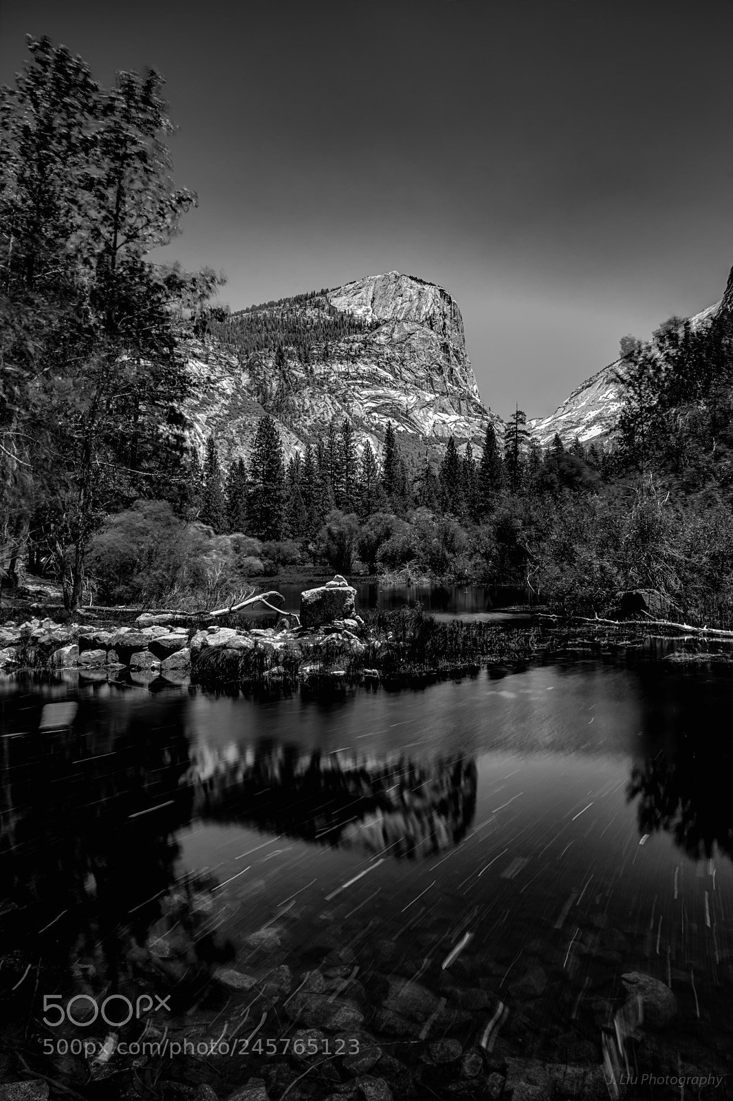 Sony a7R II sample photo. Yosemite high noon bw 4 photography