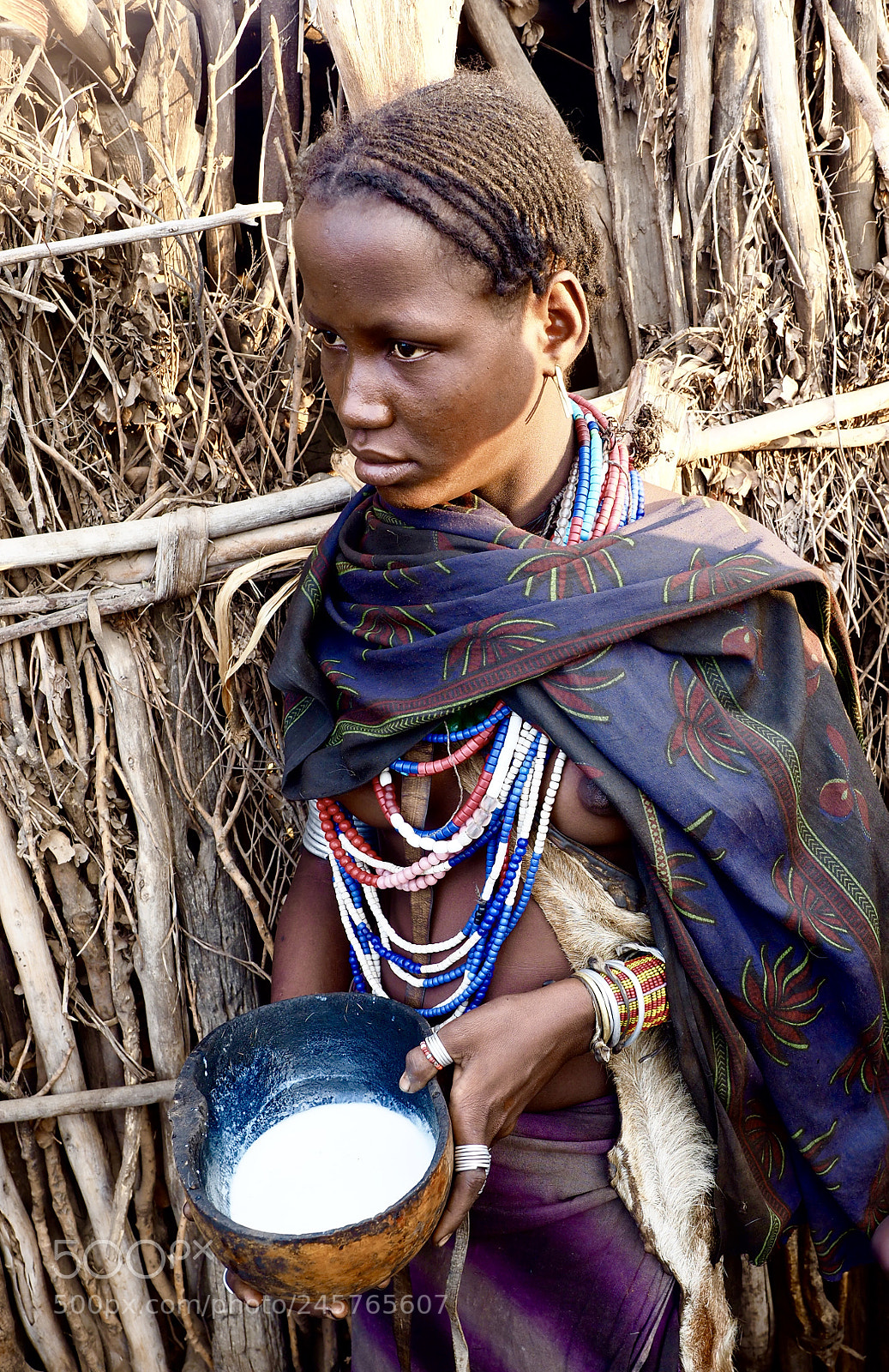 Olympus OM-D E-M5 II sample photo. Girl from arebore tribe photography