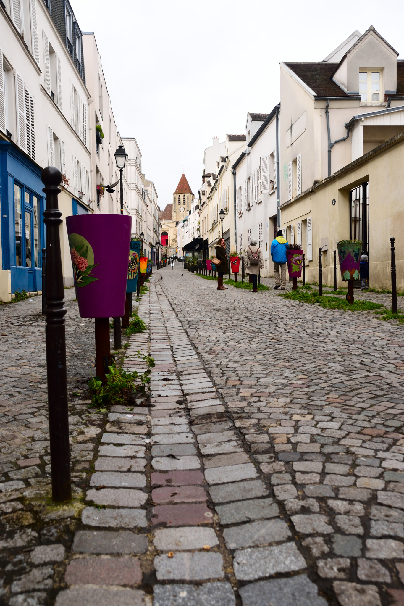 Nikon D5500 + Sigma 18-250mm F3.5-6.3 DC Macro OS HSM sample photo. Paris in color photography