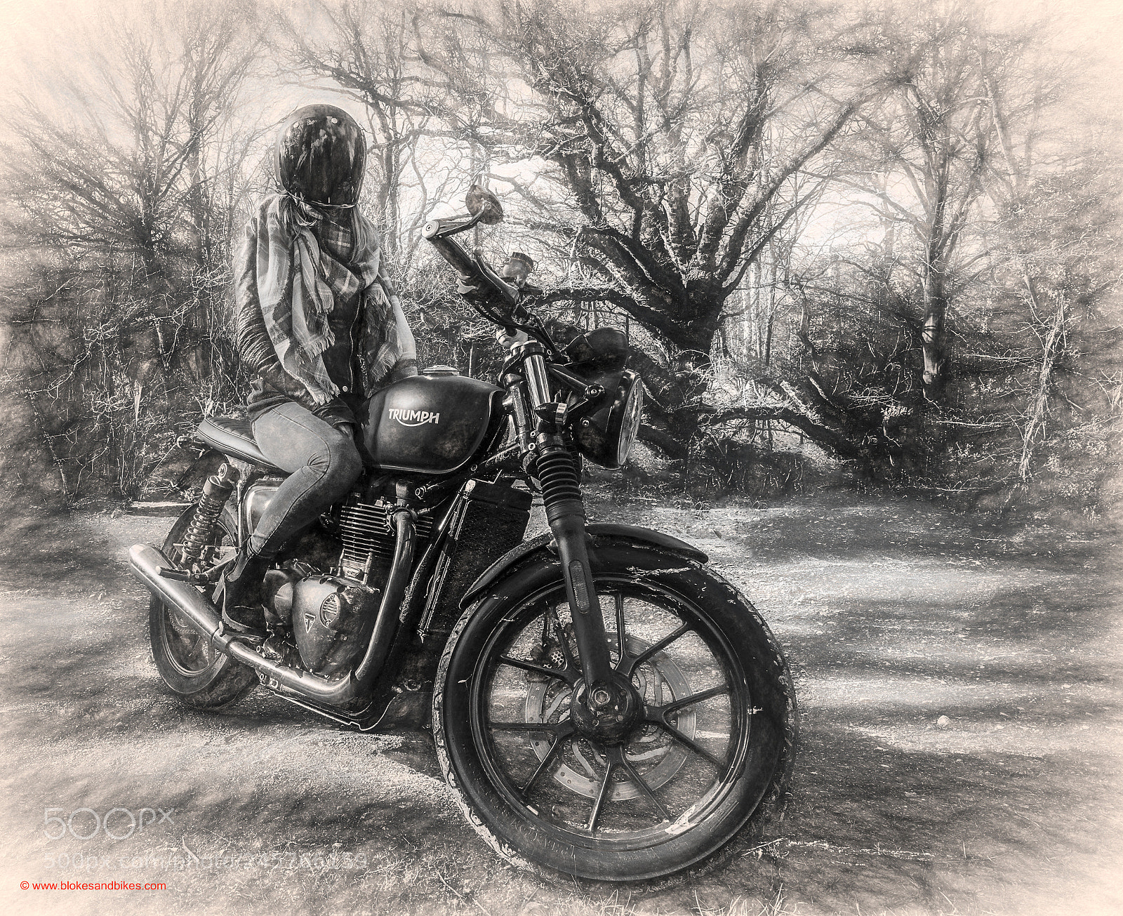 Olympus OM-D E-M1 Mark II sample photo. Girl on a motorcycle photography