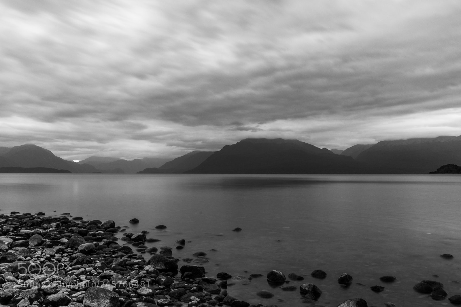 Canon EOS 100D (EOS Rebel SL1 / EOS Kiss X7) sample photo. Last light at fiordland photography