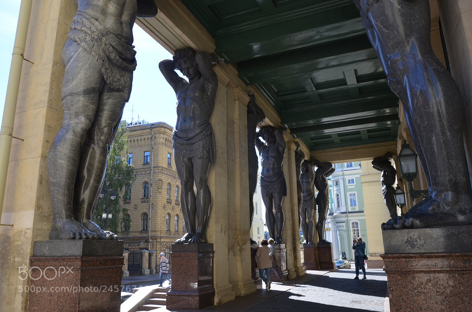 Nikon D5100 sample photo. Statue photography