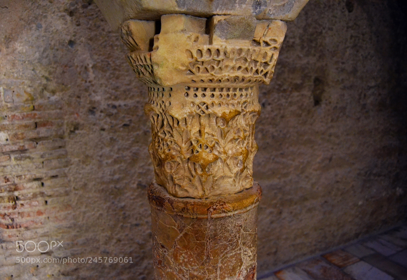 Nikon D3100 sample photo. Columna. el ba uelo photography