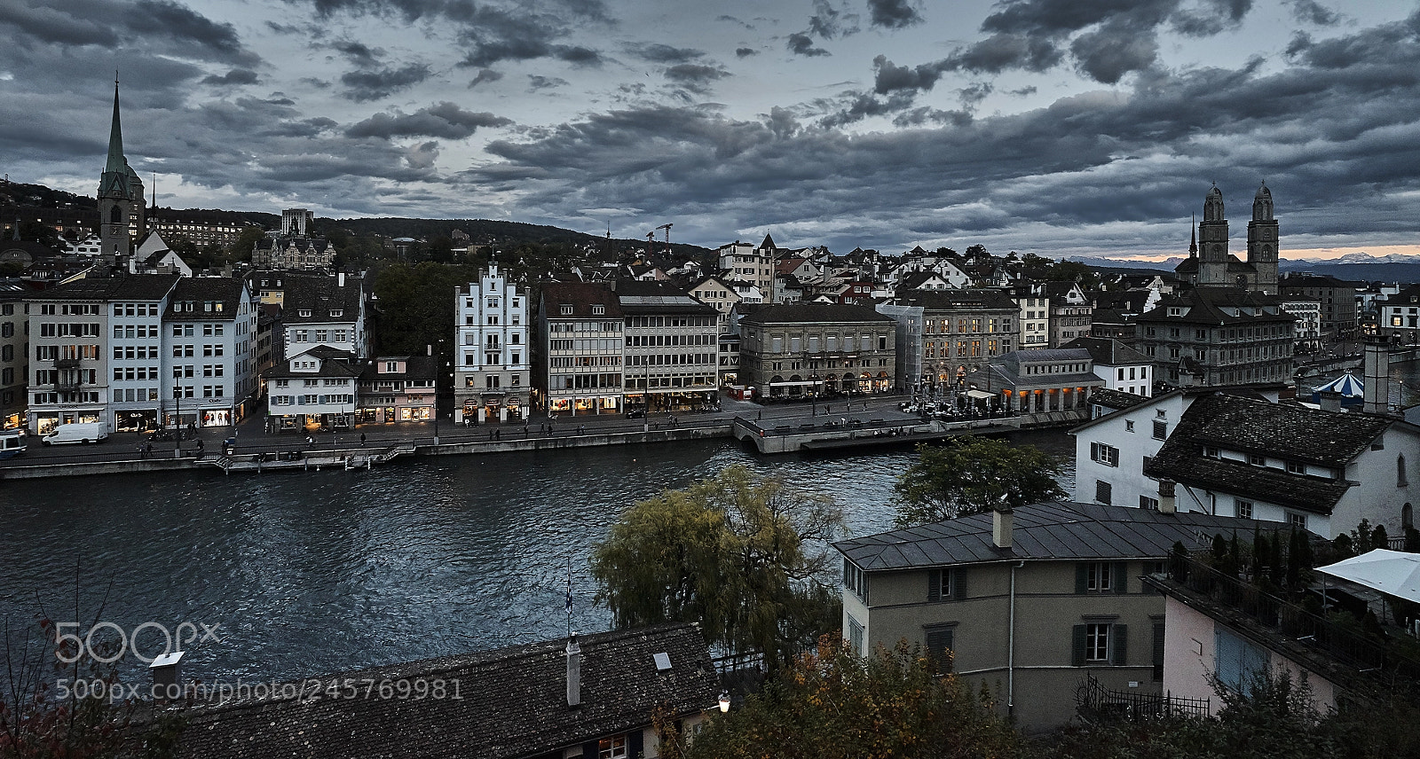 Sony a7 II sample photo. Lindenhof photography