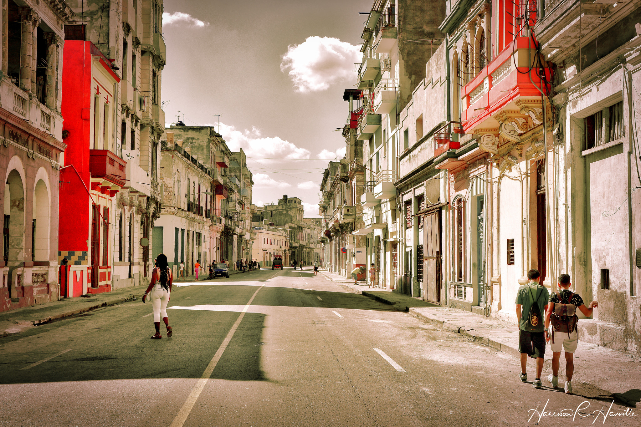 Hasselblad Lunar sample photo. Early morning in havana photography