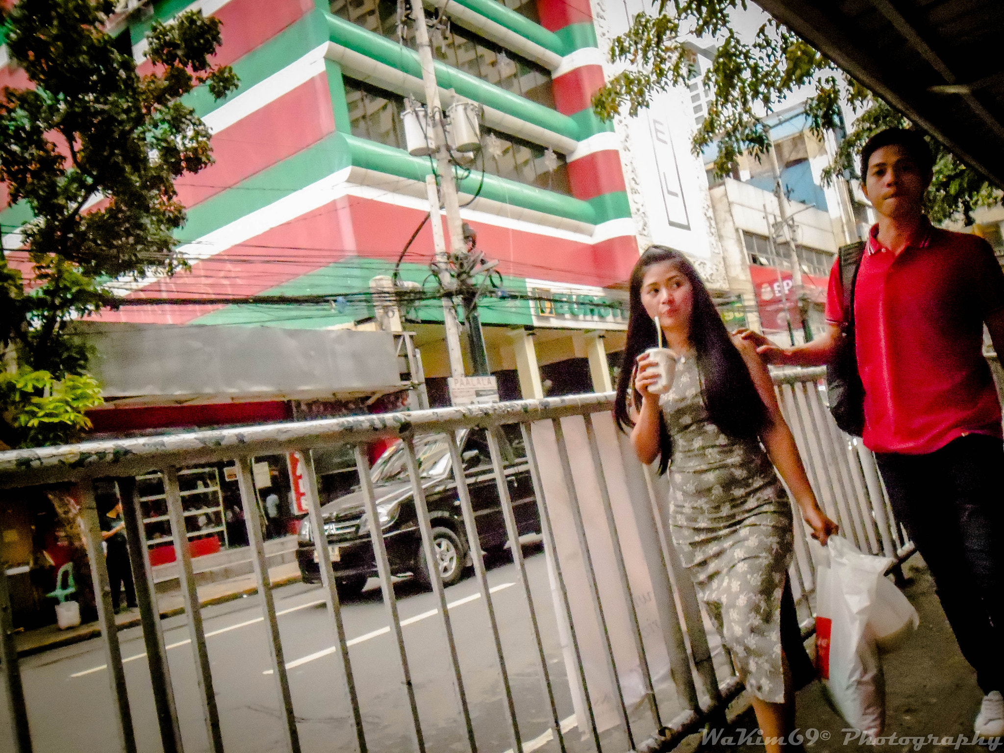 Samsung ES90/ ES91 sample photo. Hot gal going cold... :) photography