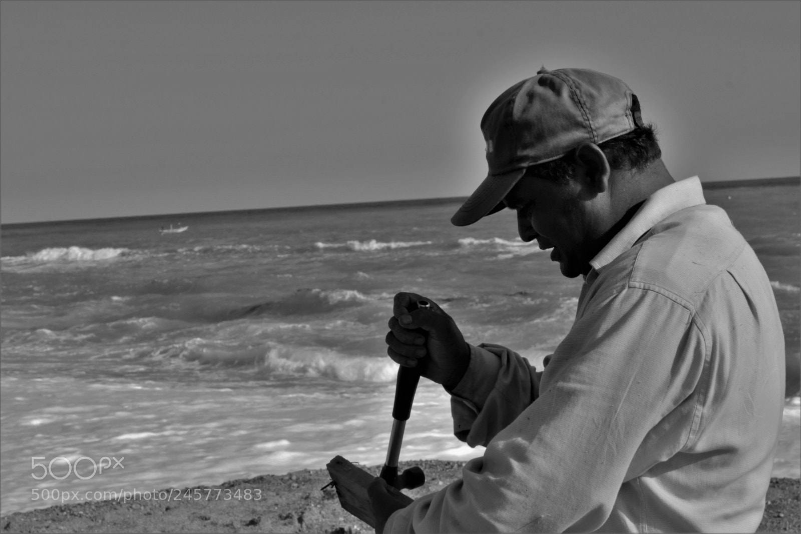 Canon EOS 60D sample photo. People on the seafront photography
