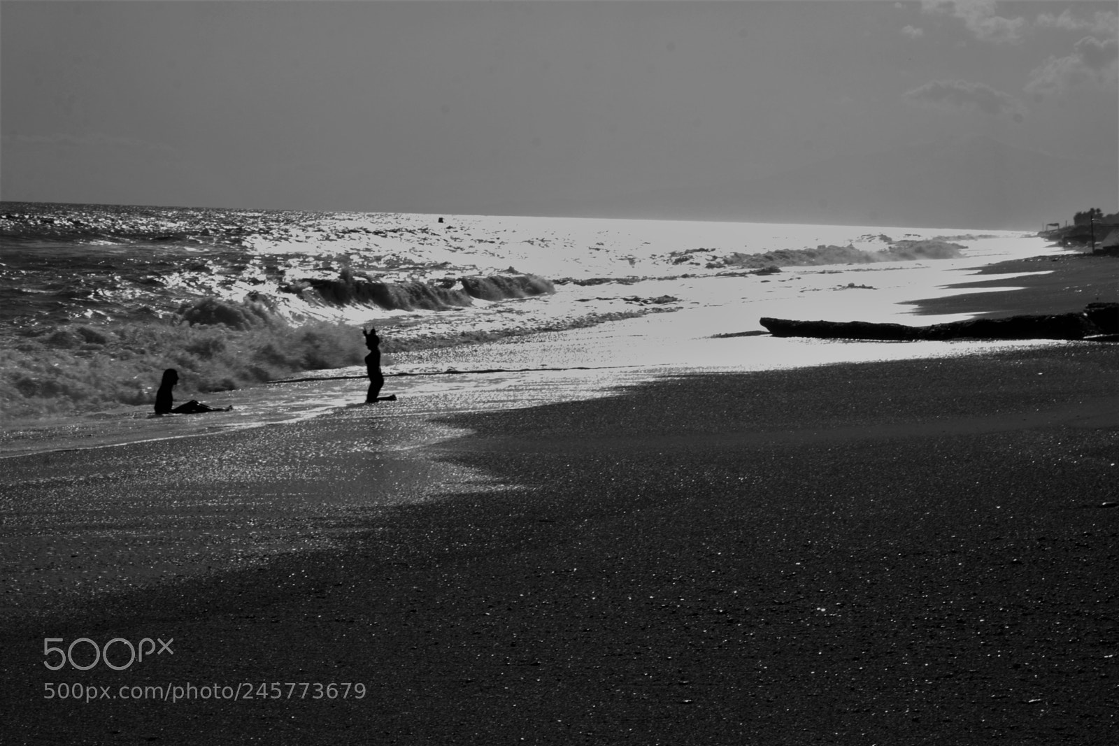 Canon EOS 60D sample photo. People on the seafront photography