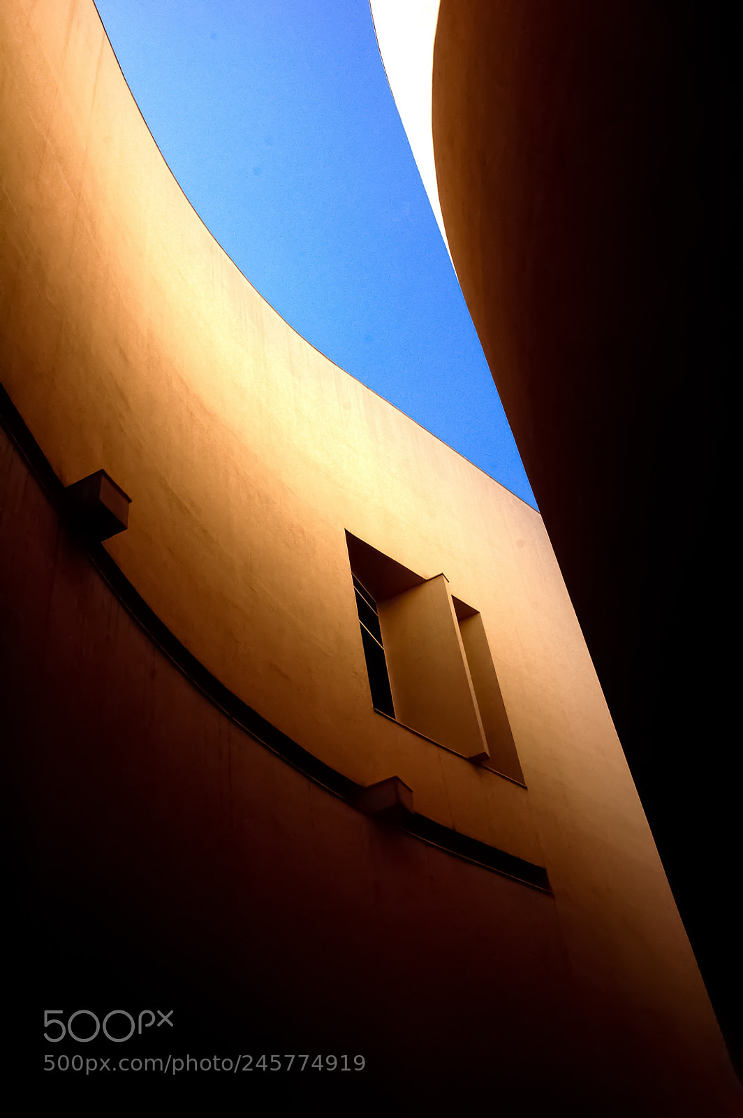 Nikon D70s sample photo. Inner wall photography
