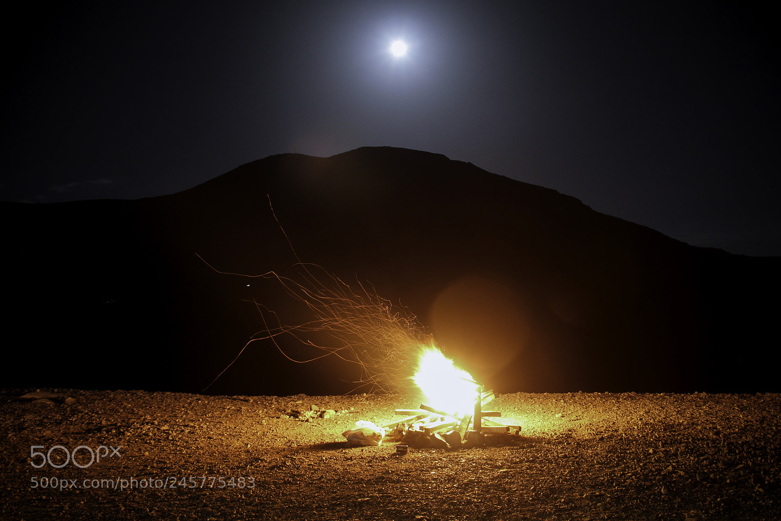 Canon EOS 550D (EOS Rebel T2i / EOS Kiss X4) sample photo. Bonfire_moonlight.jpg photography