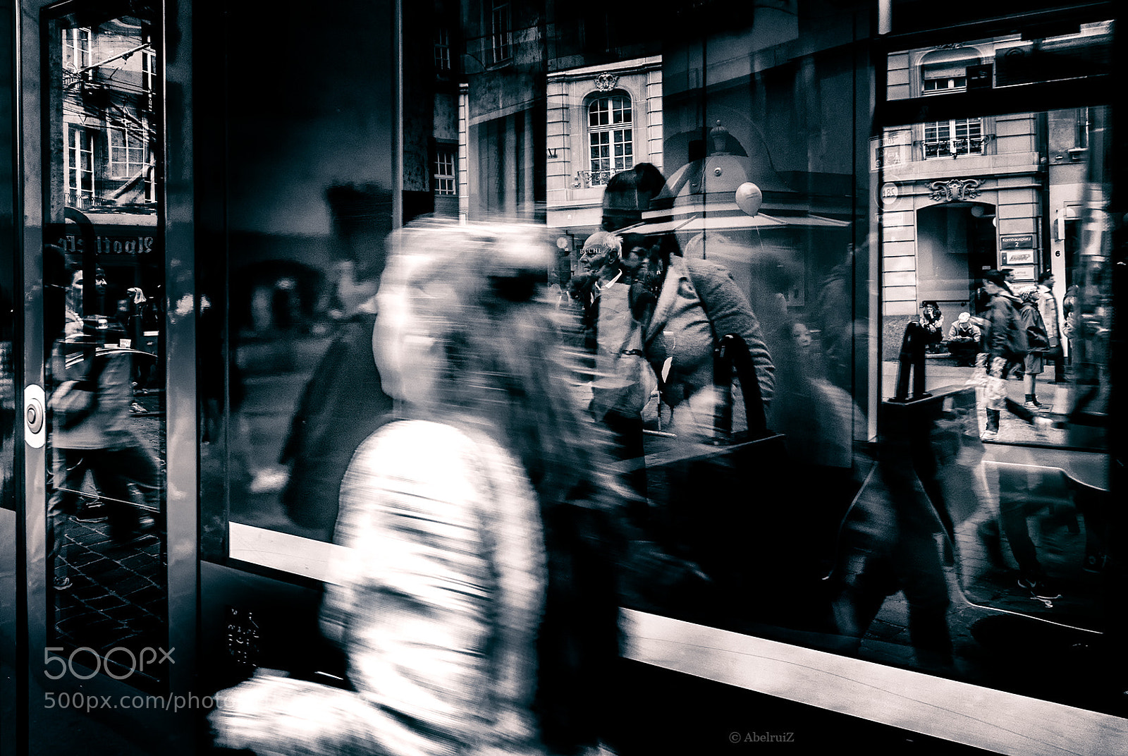 Sony Cyber-shot DSC-RX100 sample photo. Reflections of city photography