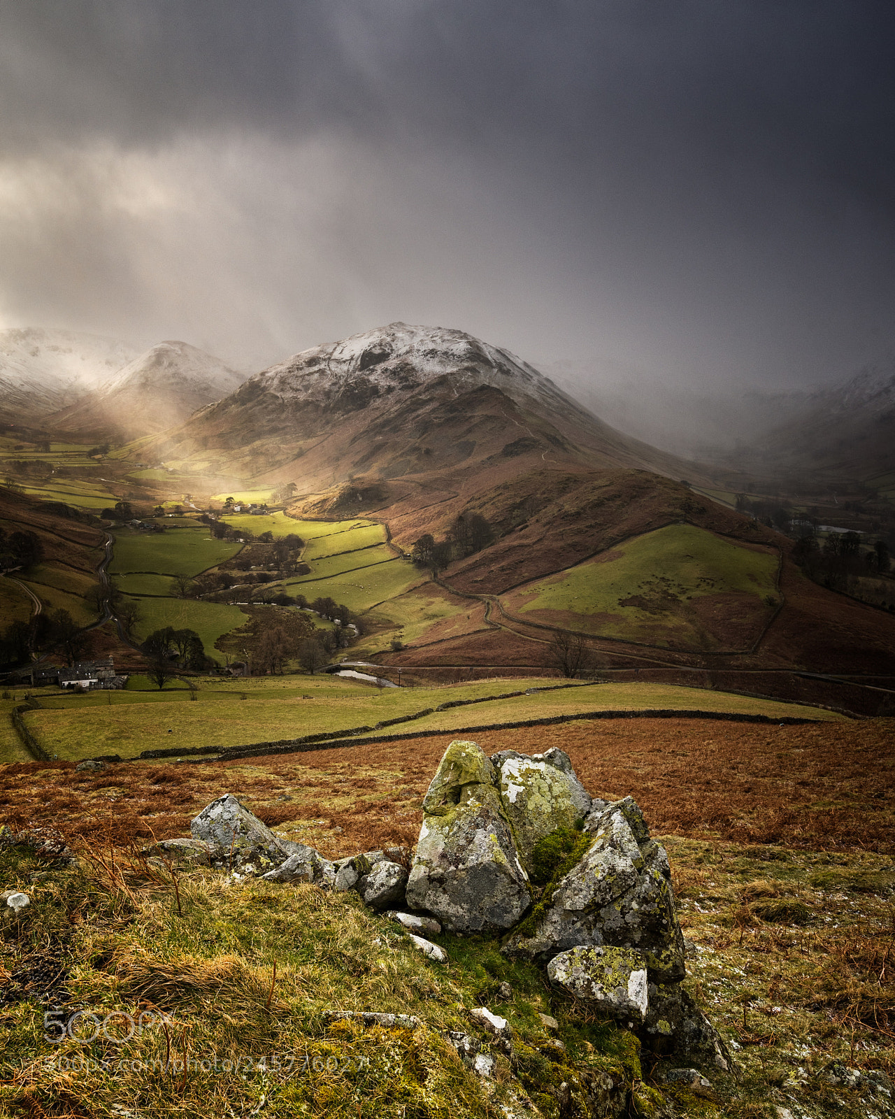 Nikon D810 sample photo. Hallin fell light show photography