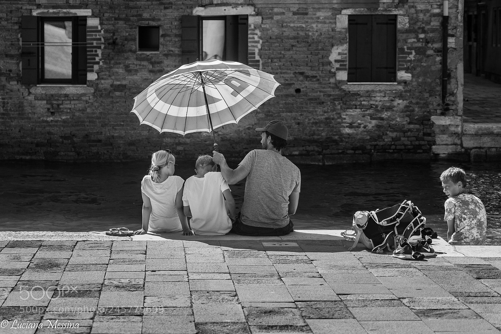 Fujifilm X-T2 sample photo. Family vacation in venice photography