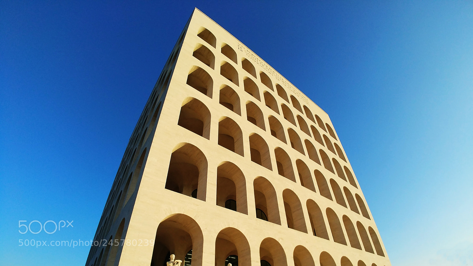 LG G6 sample photo. Palazzo della civiltà italiana photography