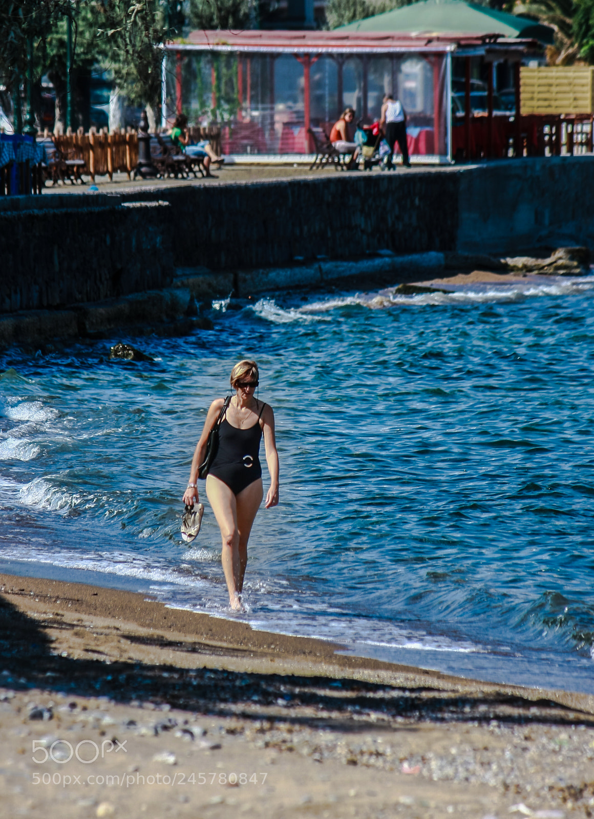 Canon EOS 40D sample photo. Beach walk town beach photography