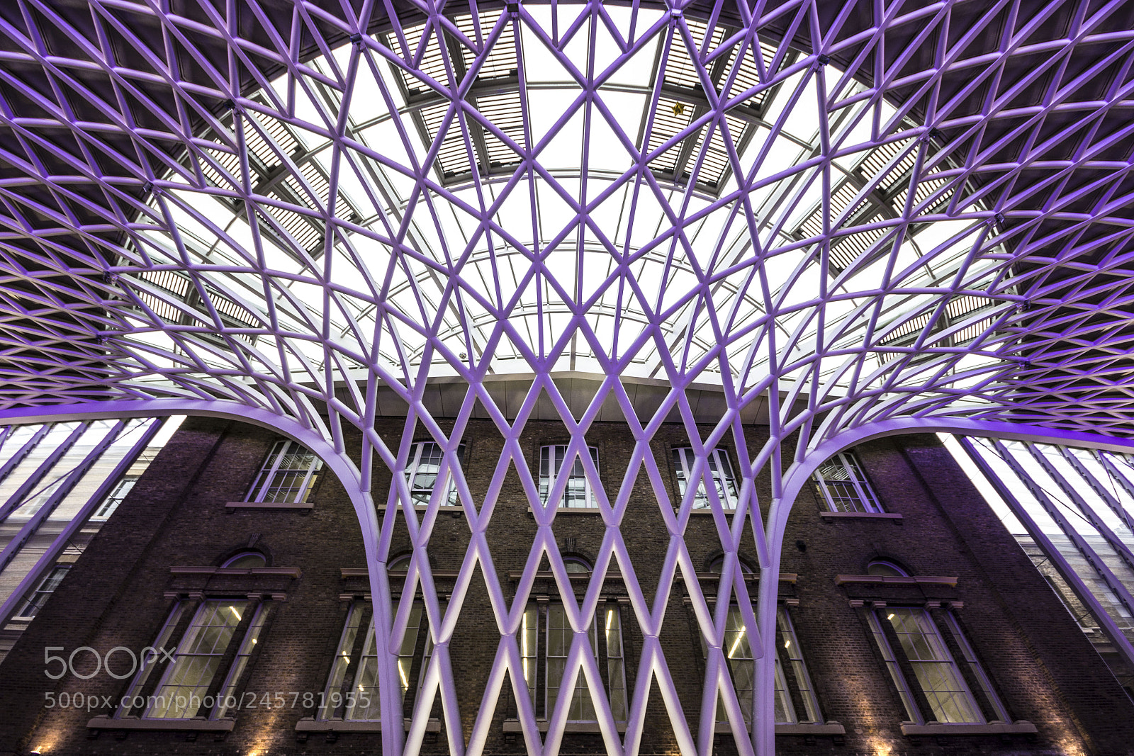 Canon EOS 60D sample photo. King's cross station photography