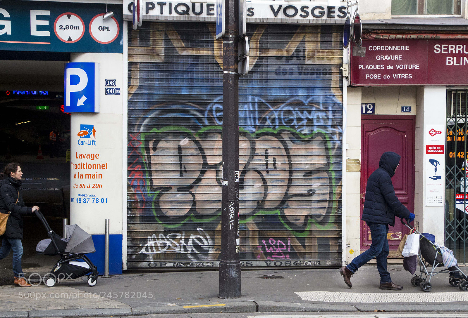 Canon EOS 700D (EOS Rebel T5i / EOS Kiss X7i) sample photo. Les poussettes photography