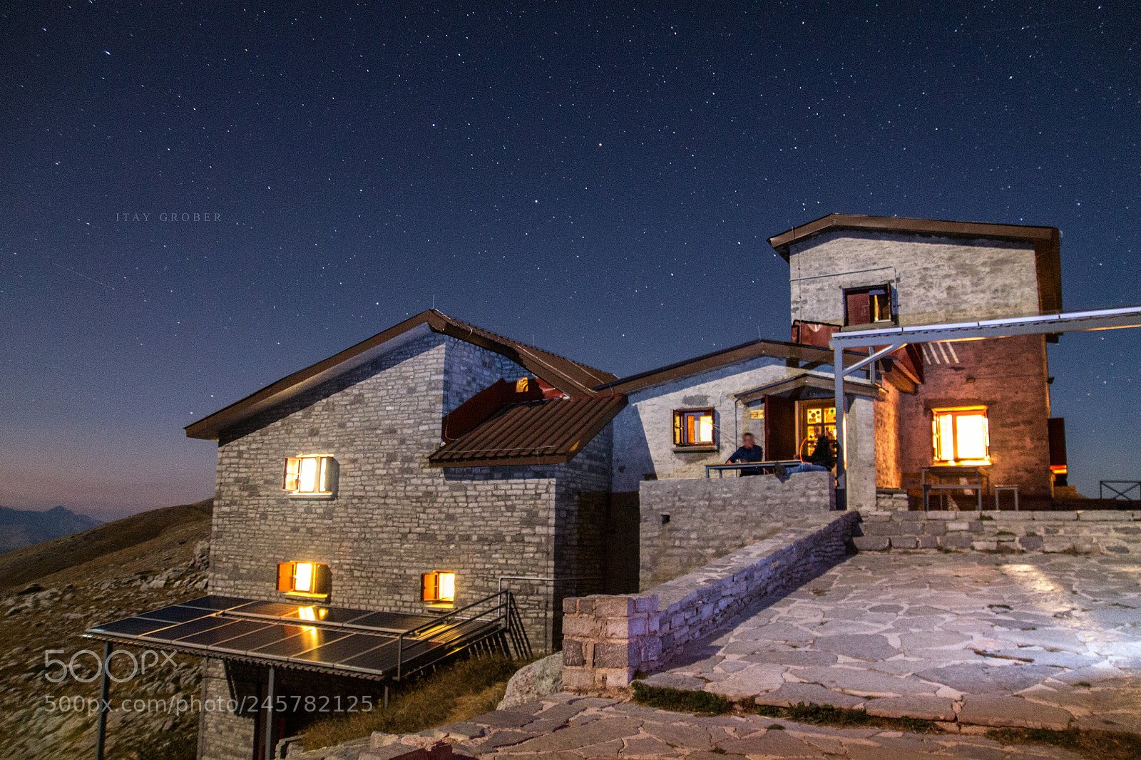 Canon EOS 1100D (EOS Rebel T3 / EOS Kiss X50) sample photo. Astraka mountain hut photography