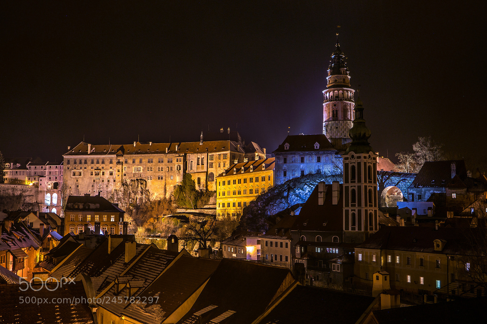 Samsung NX300 sample photo. Night and winter in photography