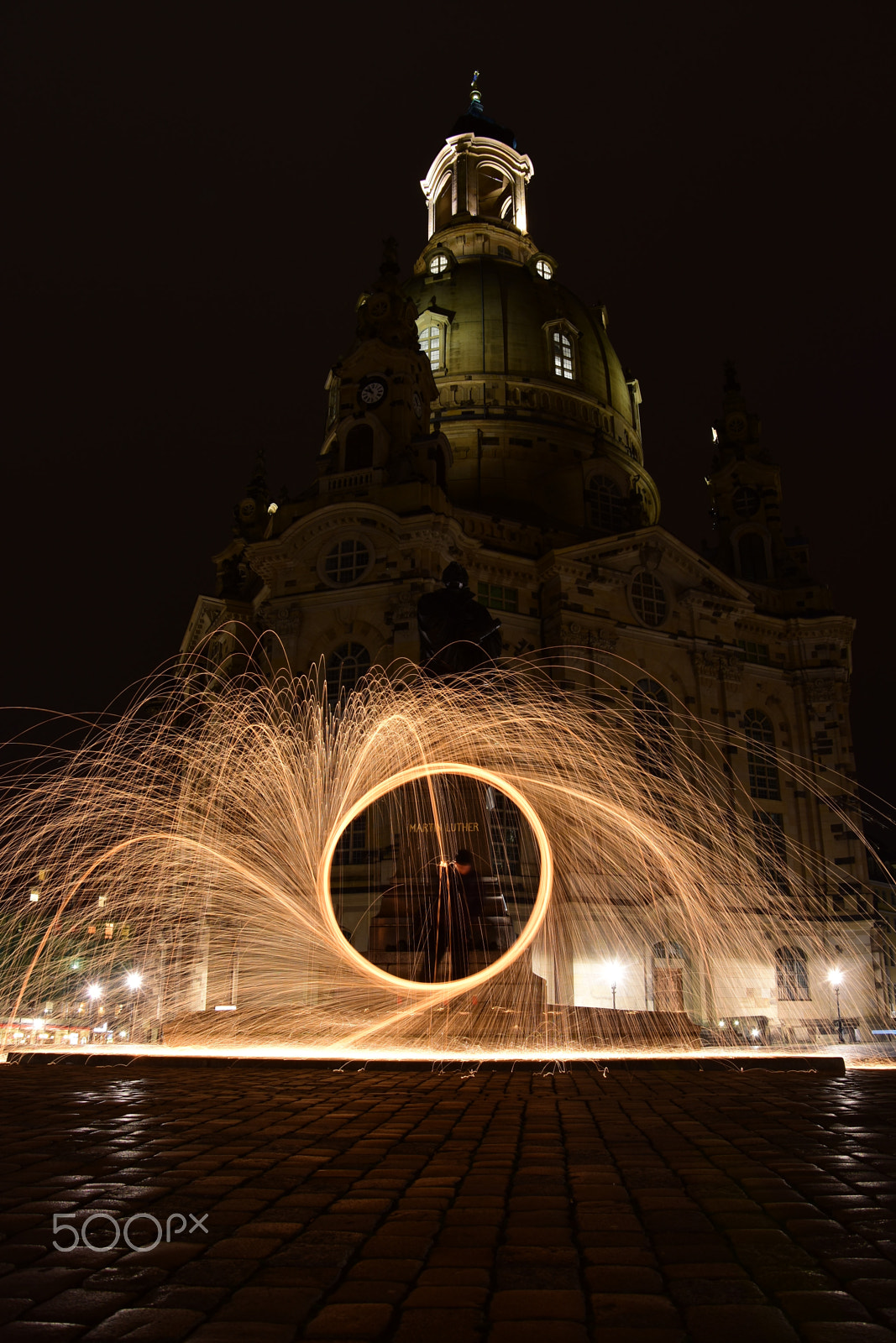 Nikon D7200 sample photo. Spin photography
