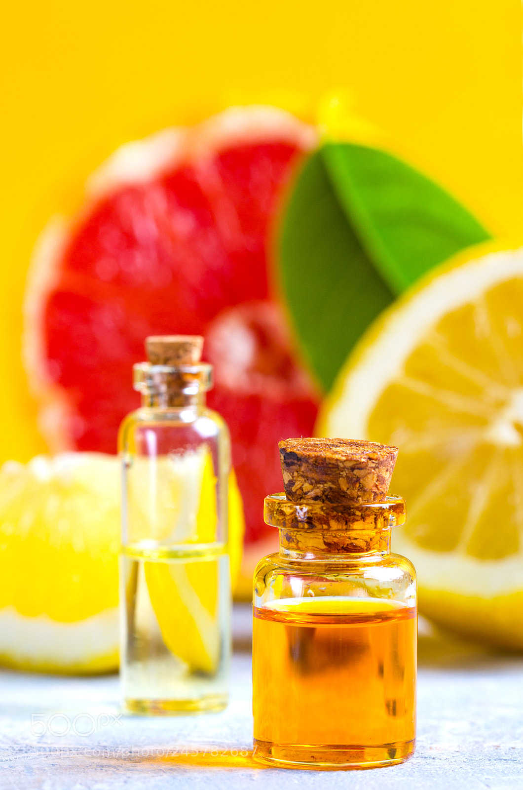 Canon EOS 60D sample photo. Citrus oil grapefruit lemon photography
