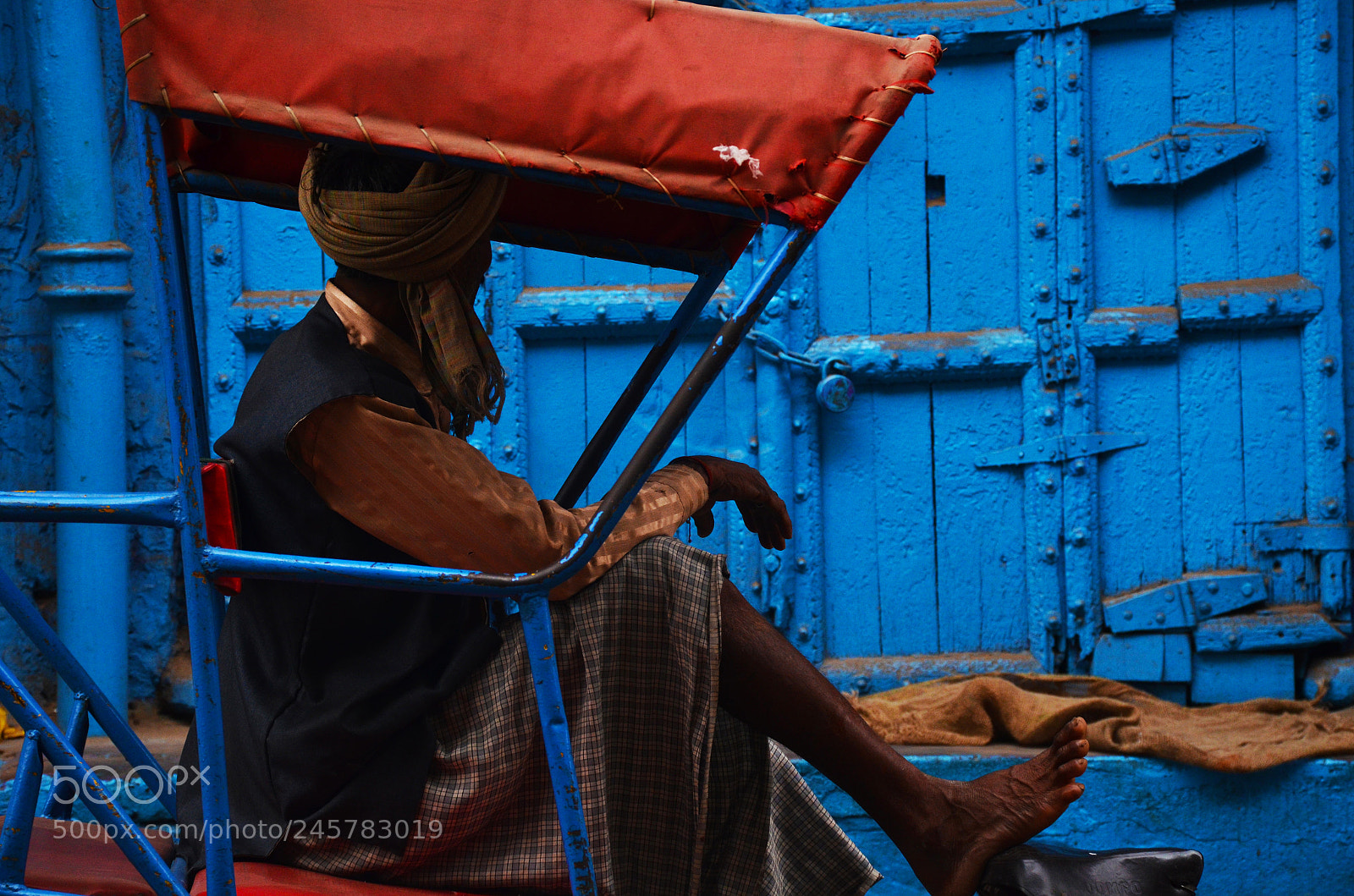 Nikon D5100 sample photo. Chawri bazaar delhi () photography