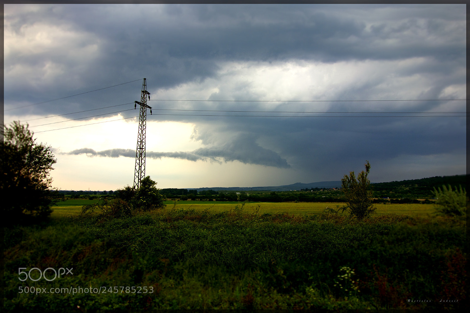 Sony Cyber-shot DSC-RX100 sample photo. Before storm photography