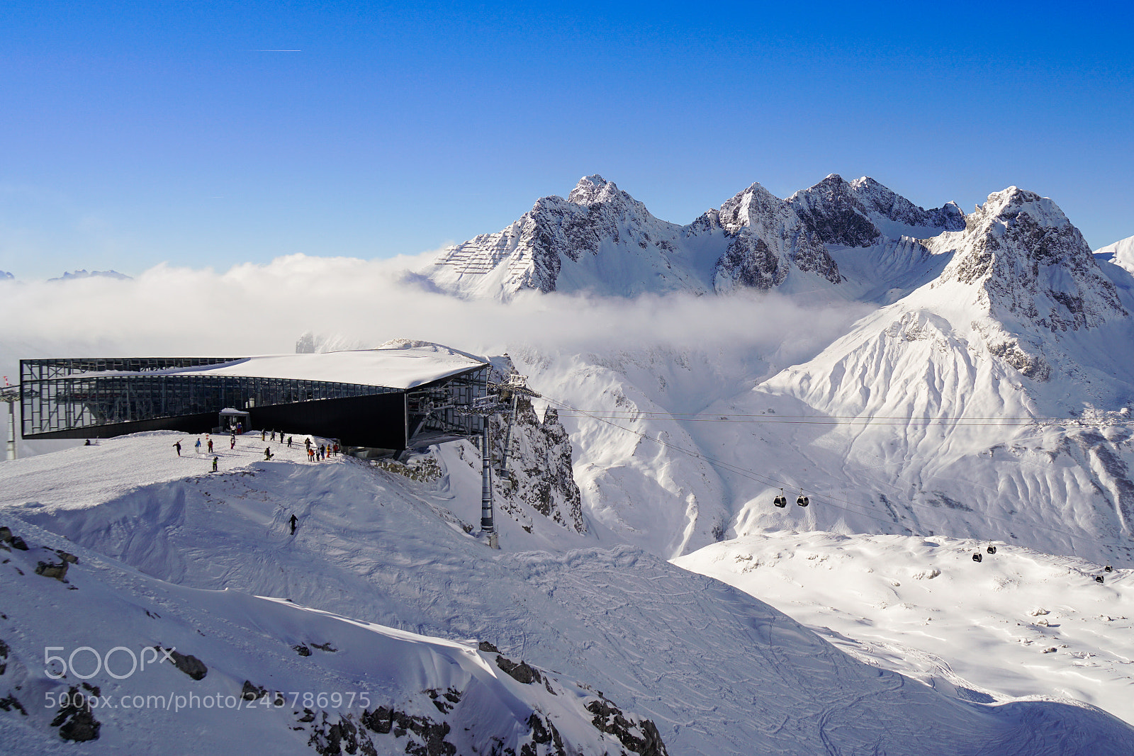 Sony a6300 sample photo. Skiing holiday photography