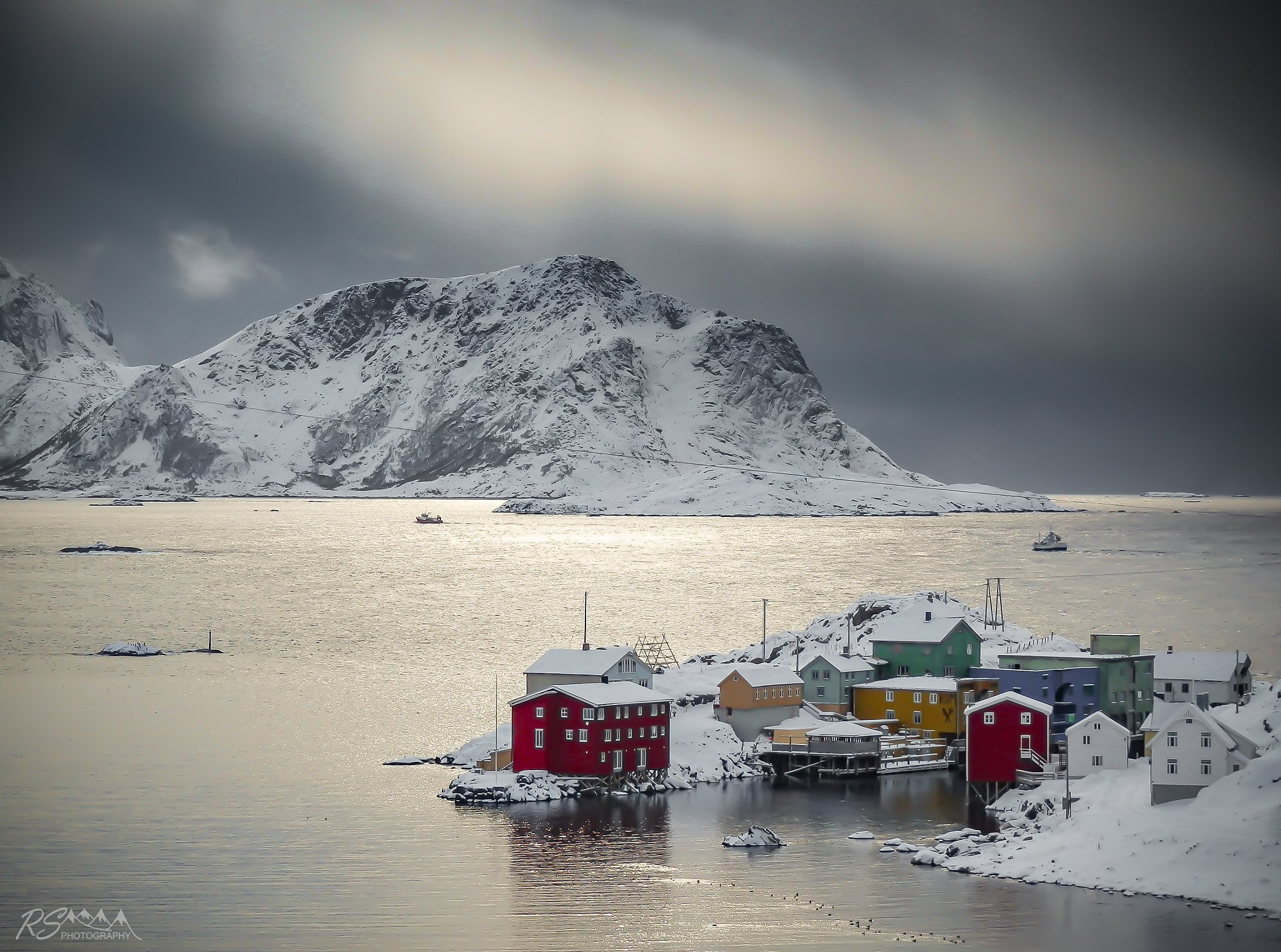 Olympus SZ-30MR sample photo. Nyksund, a colorful fishing village! photography