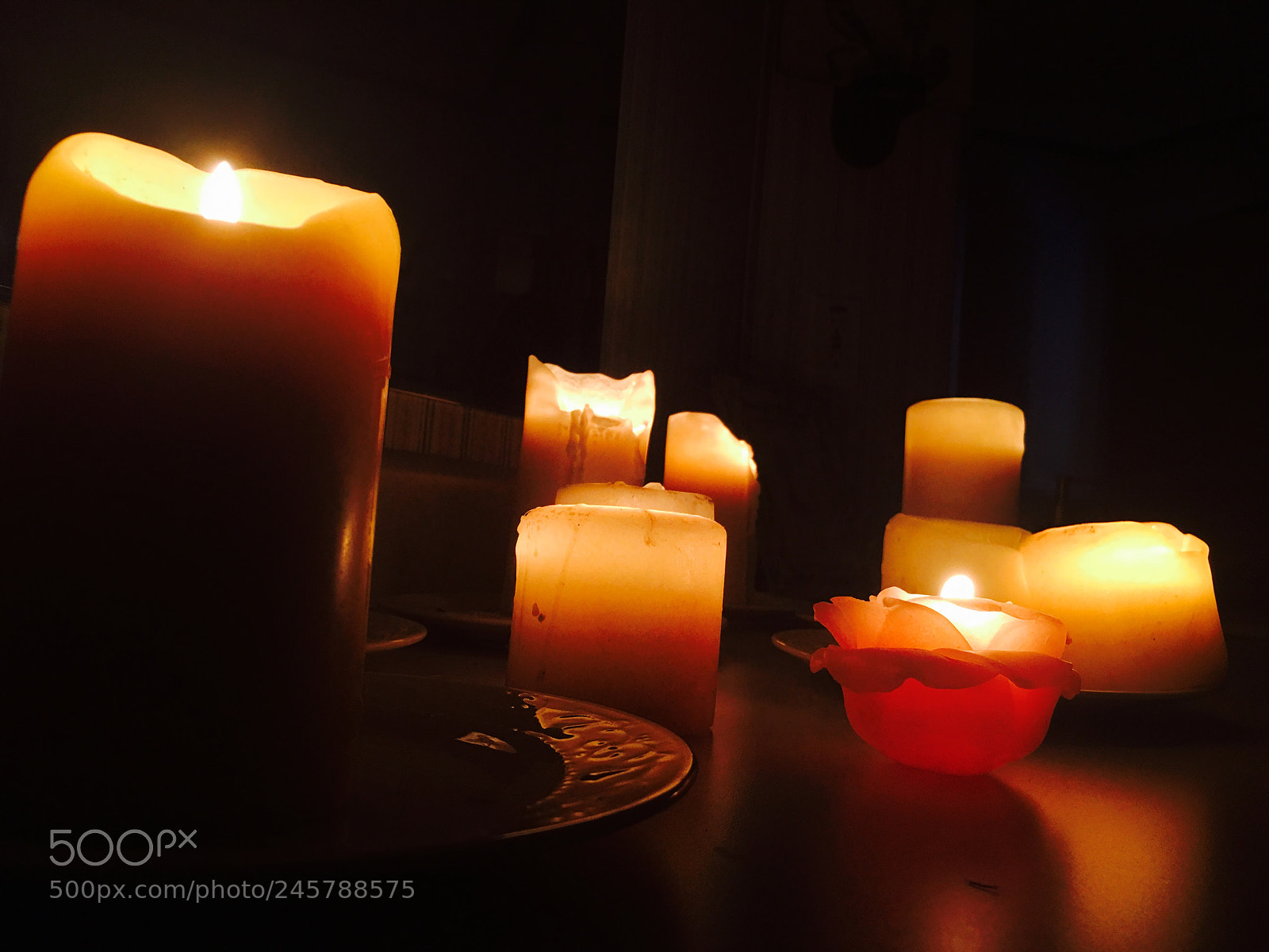 Apple iPhone 6s Plus sample photo. Light of candles photography