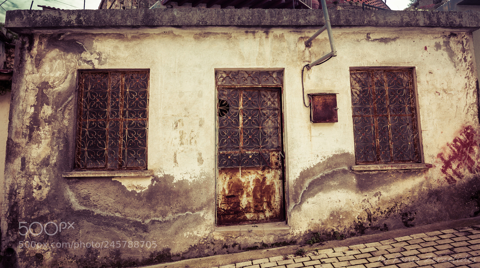 Nikon D5200 sample photo. Abandoned houses photography
