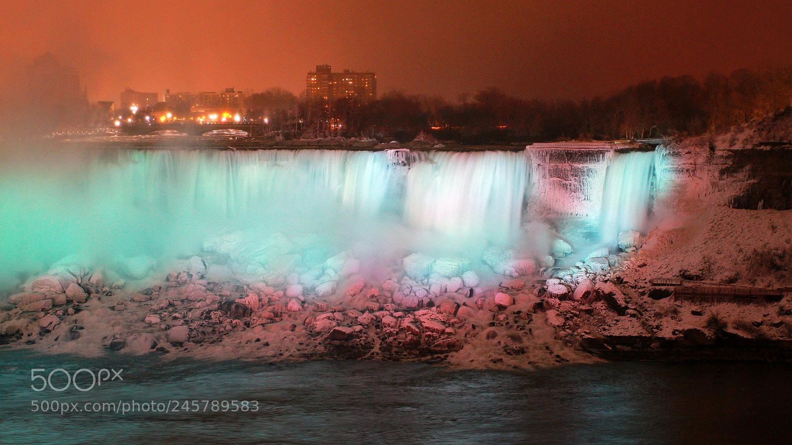 Canon EOS 7D + Canon EF 17-40mm F4L USM sample photo. American falls photography