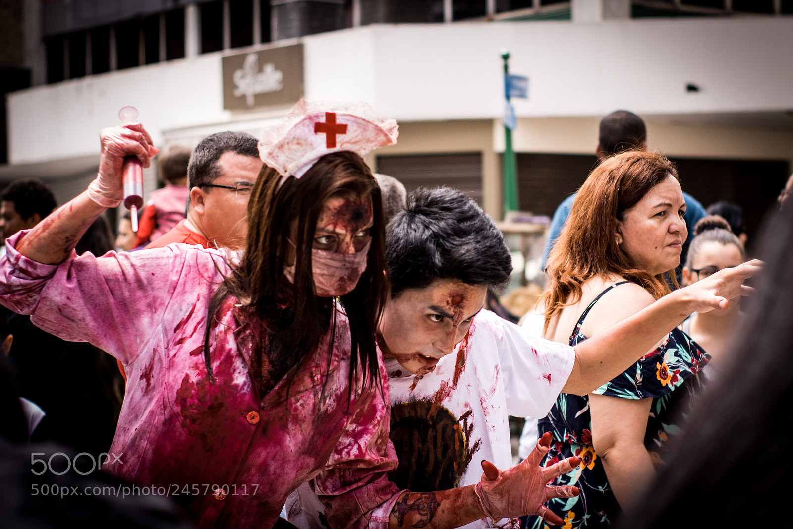 Canon EOS 750D (EOS Rebel T6i / EOS Kiss X8i) sample photo. Zombie walk - carnival photography