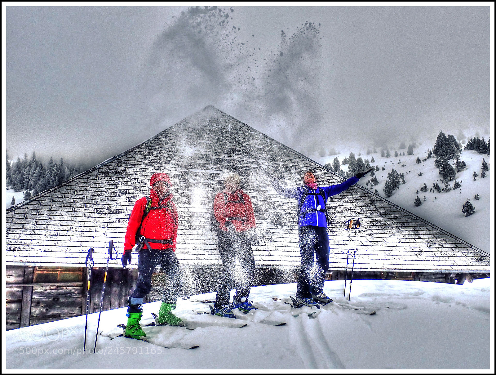 Olympus TG-5 sample photo. Snowflakes are the butterflies photography