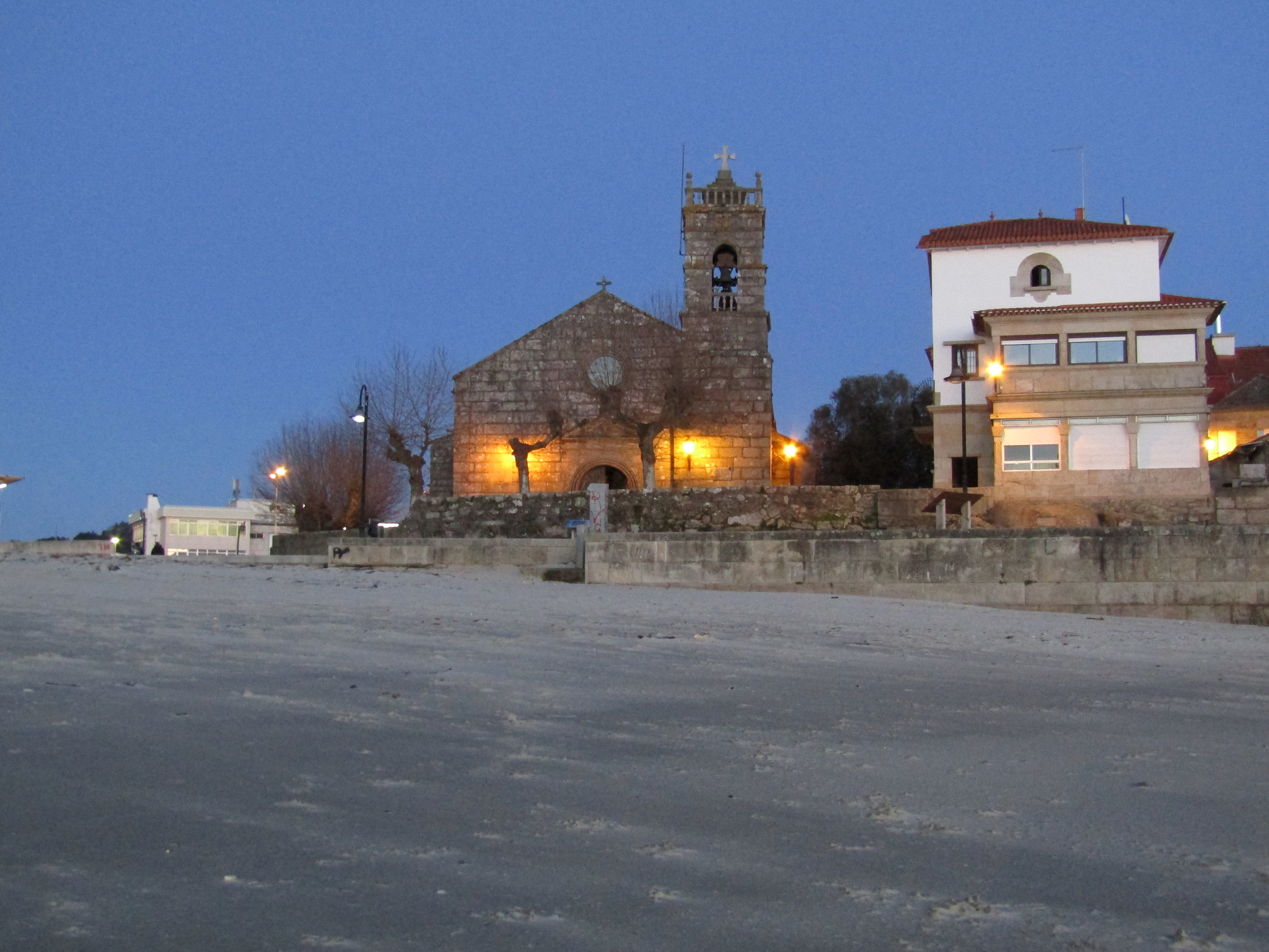 Canon PowerShot SX420 IS sample photo. Playa de bouzas photography