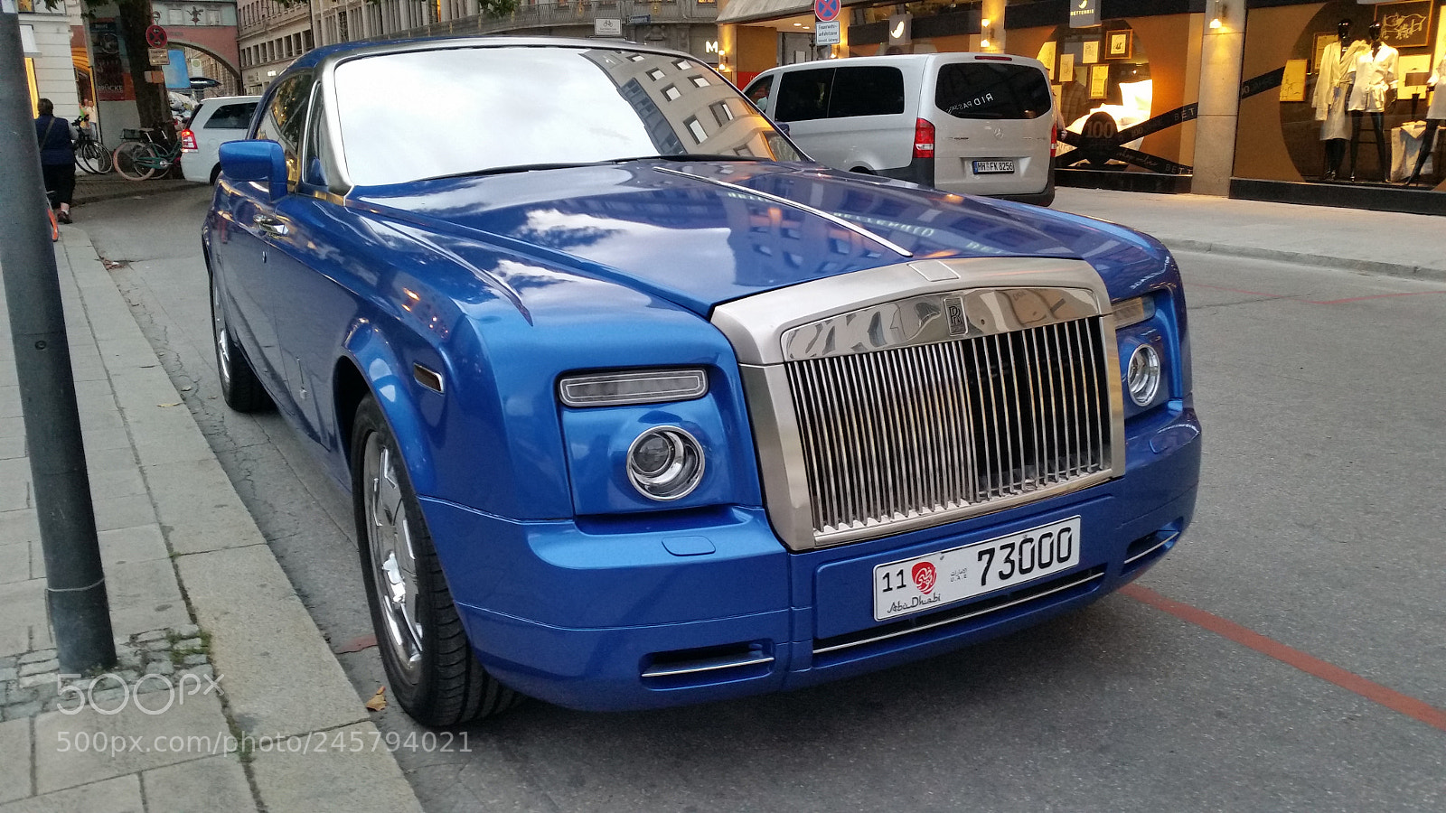 Samsung Galaxy S5 sample photo. The car photography
