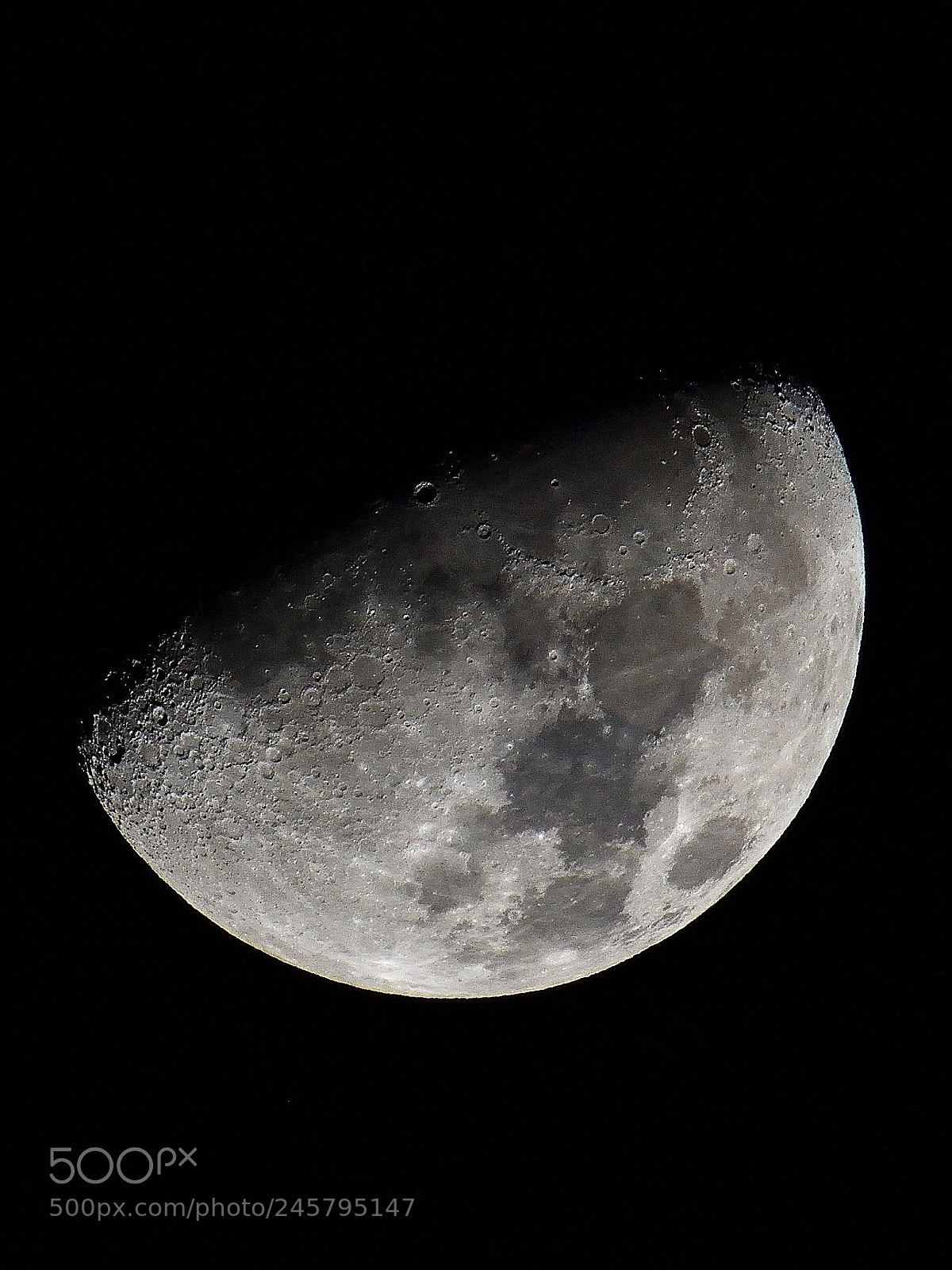 Nikon D3400 sample photo. Waxing gibbous photography