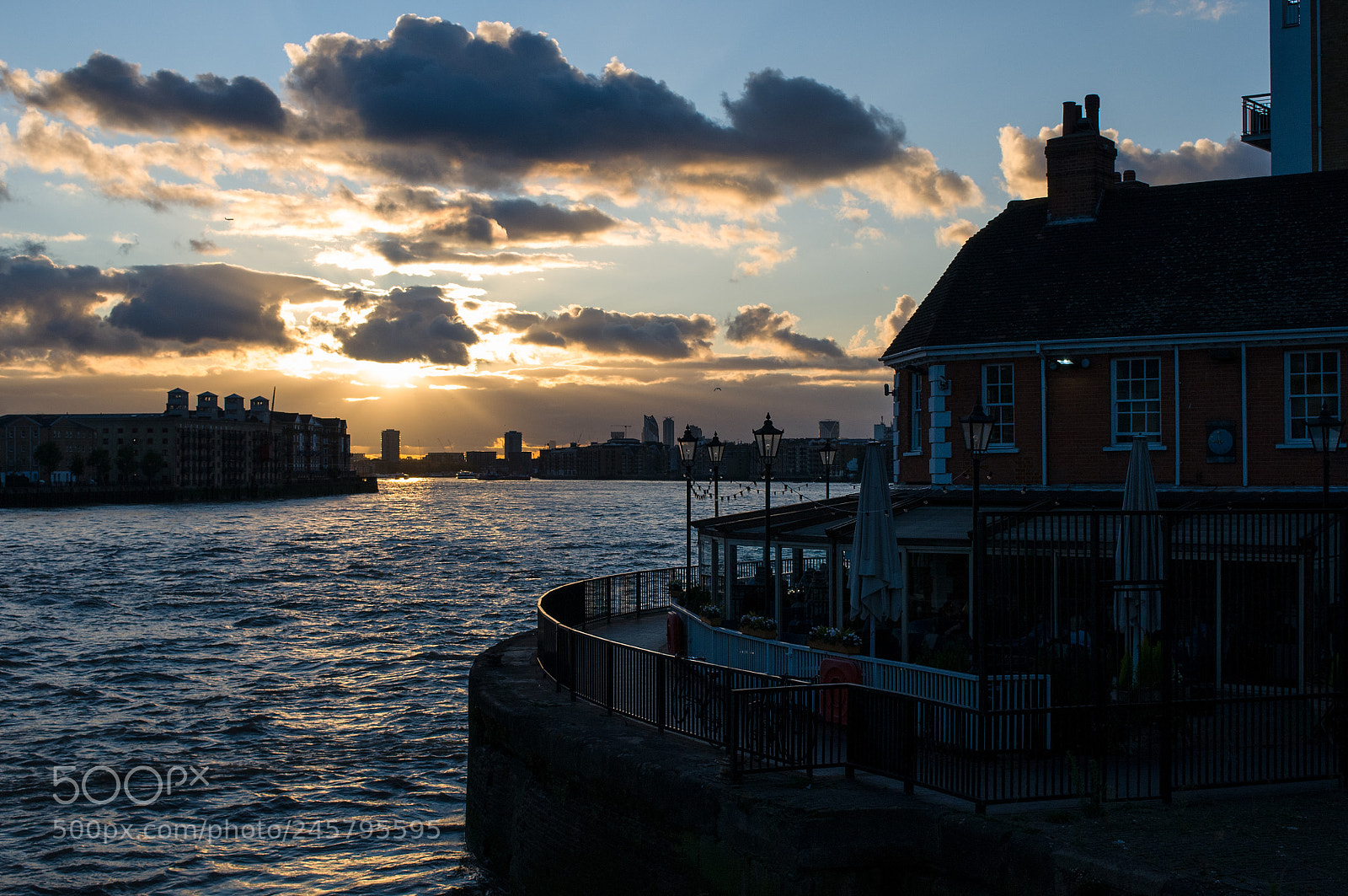 Nikon D300S sample photo. Limehouse photography