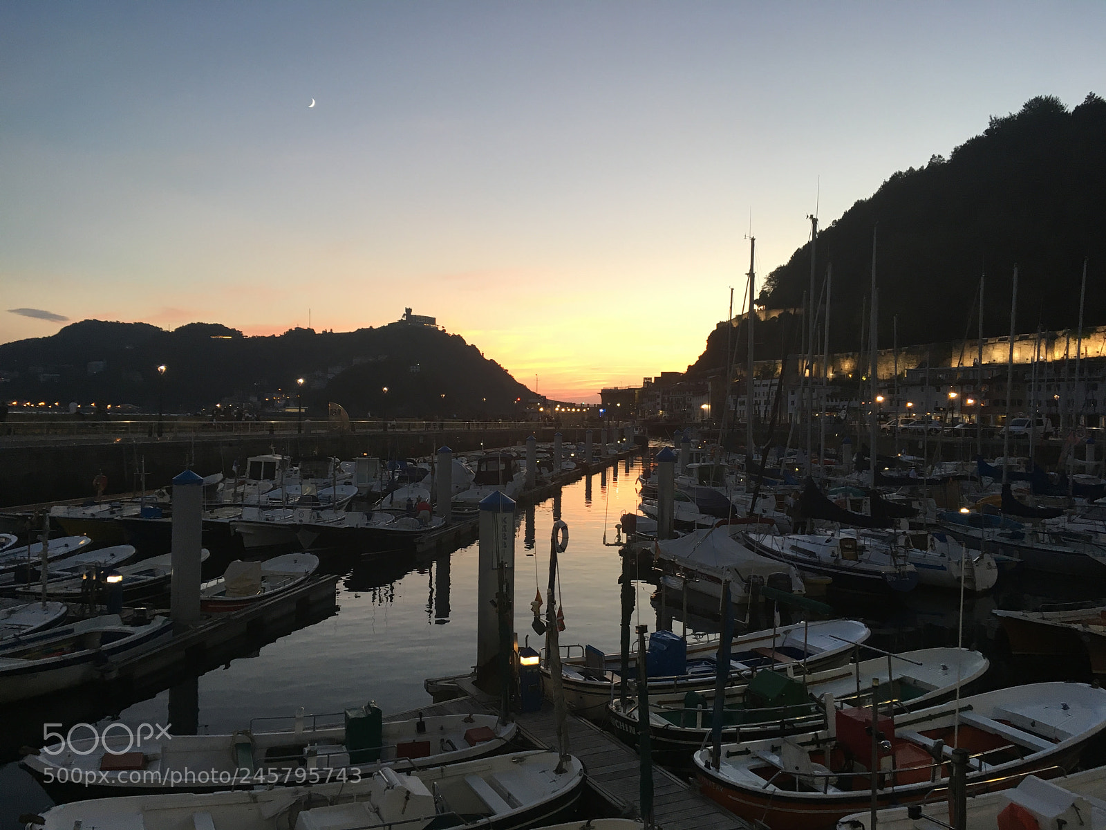 Apple iPhone SE sample photo. San sebastian sunset photography