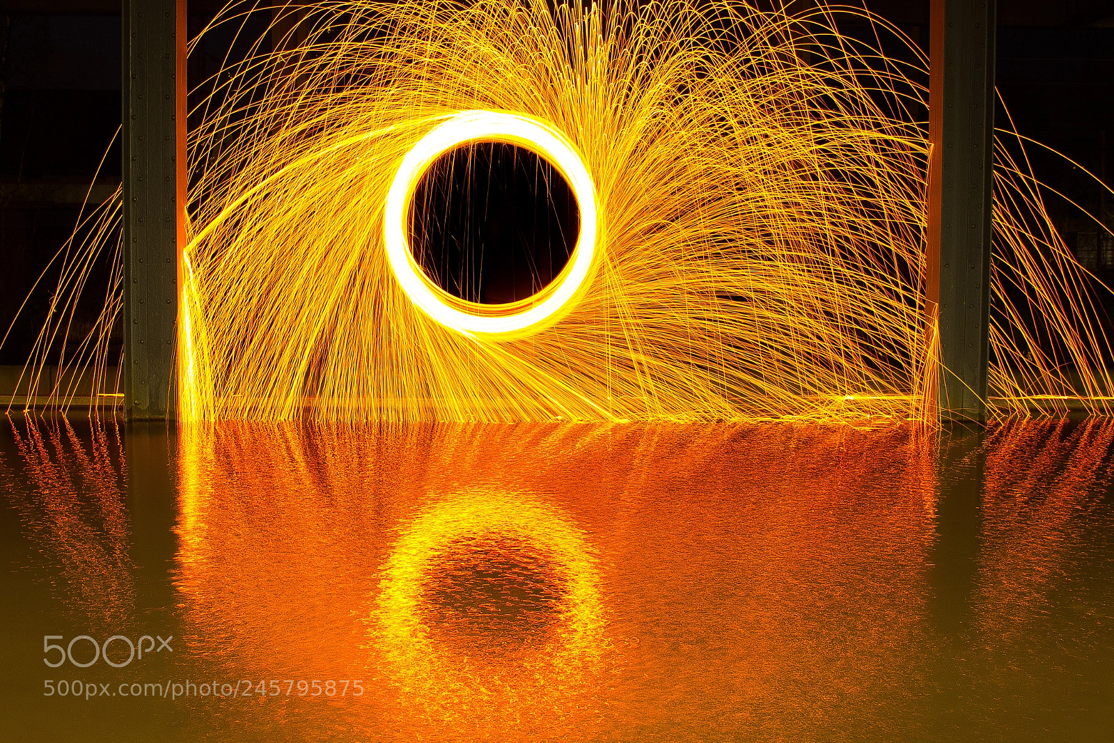 Canon EOS 700D (EOS Rebel T5i / EOS Kiss X7i) sample photo. Reflecting wheel of fire photography