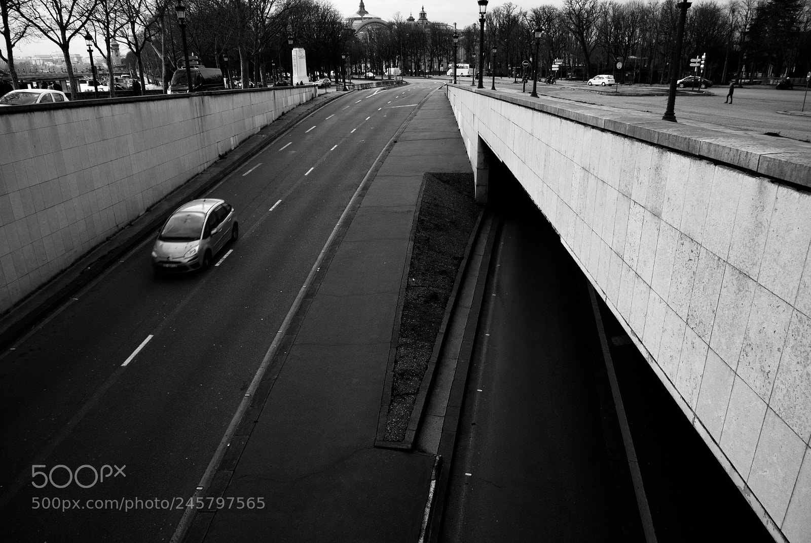 Panasonic Lumix DMC-GX85 (Lumix DMC-GX80 / Lumix DMC-GX7 Mark II) sample photo. Highway photography