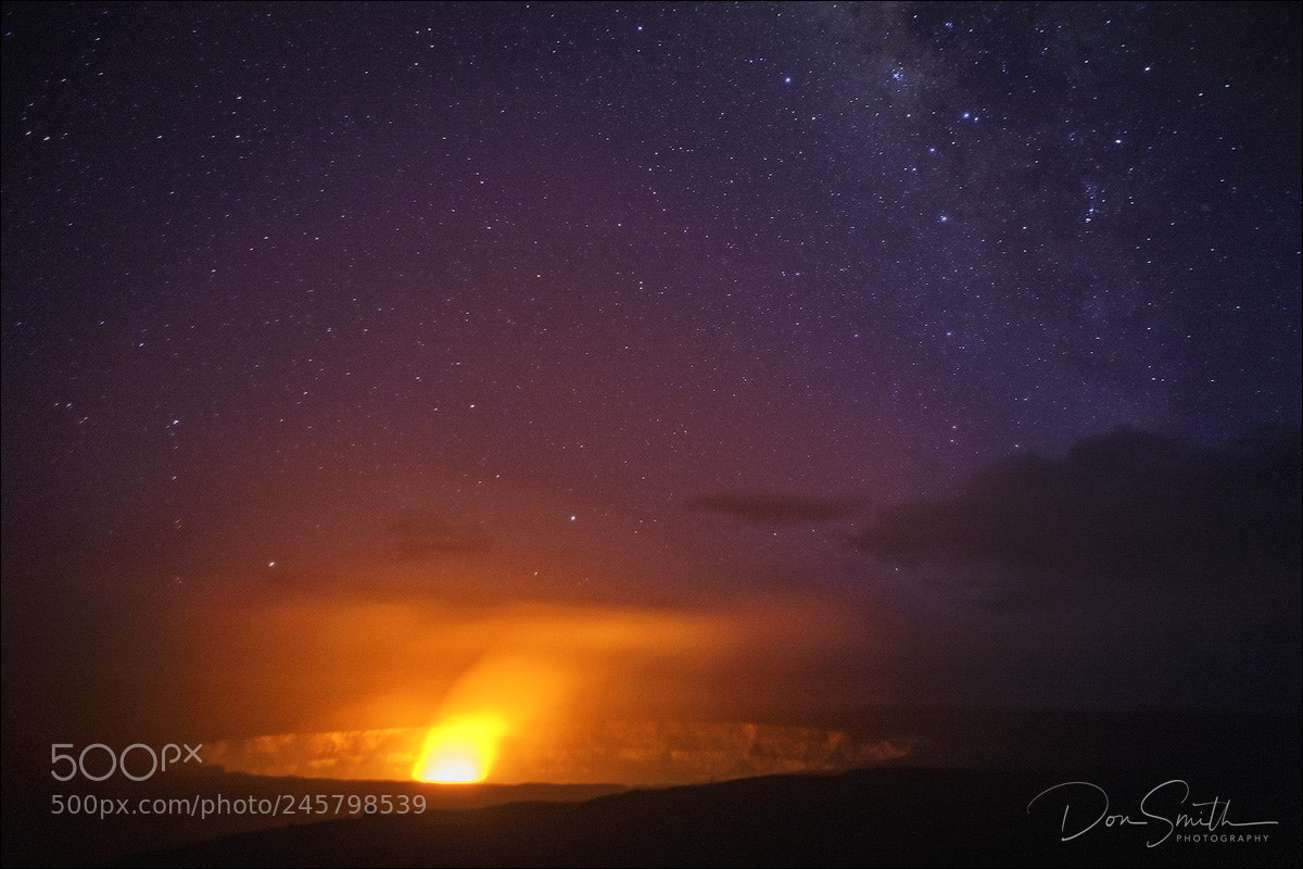 Canon EOS-1Ds Mark III sample photo. Kilaheua volcano and night photography