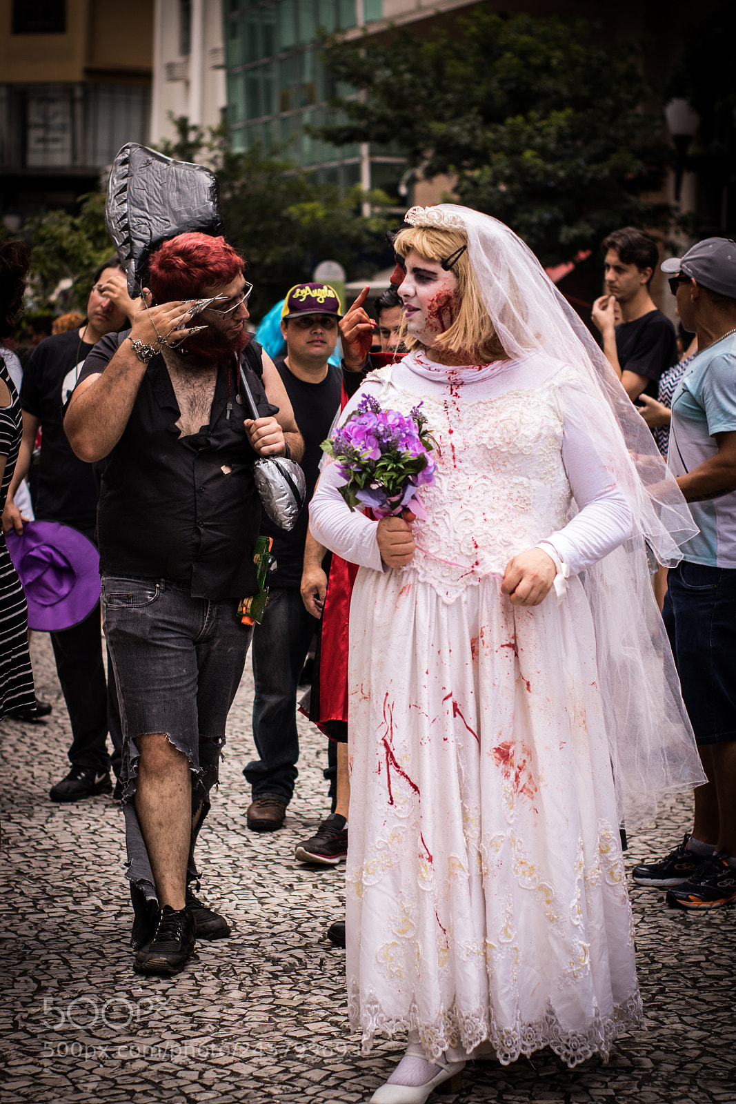 Canon EOS 750D (EOS Rebel T6i / EOS Kiss X8i) sample photo. Zombie walk - carnival photography