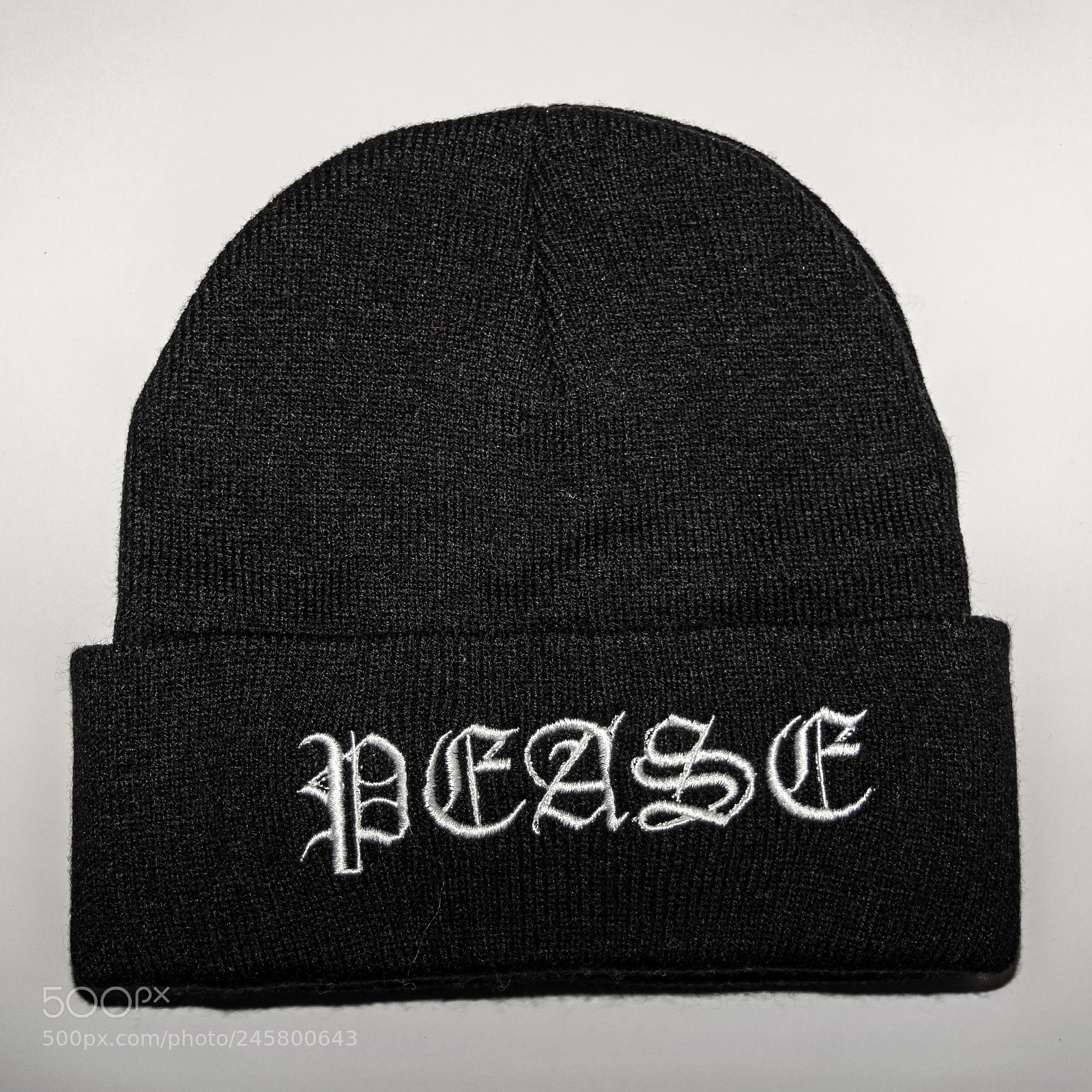 Nikon D3300 sample photo. Pease beanie by shaquille photography