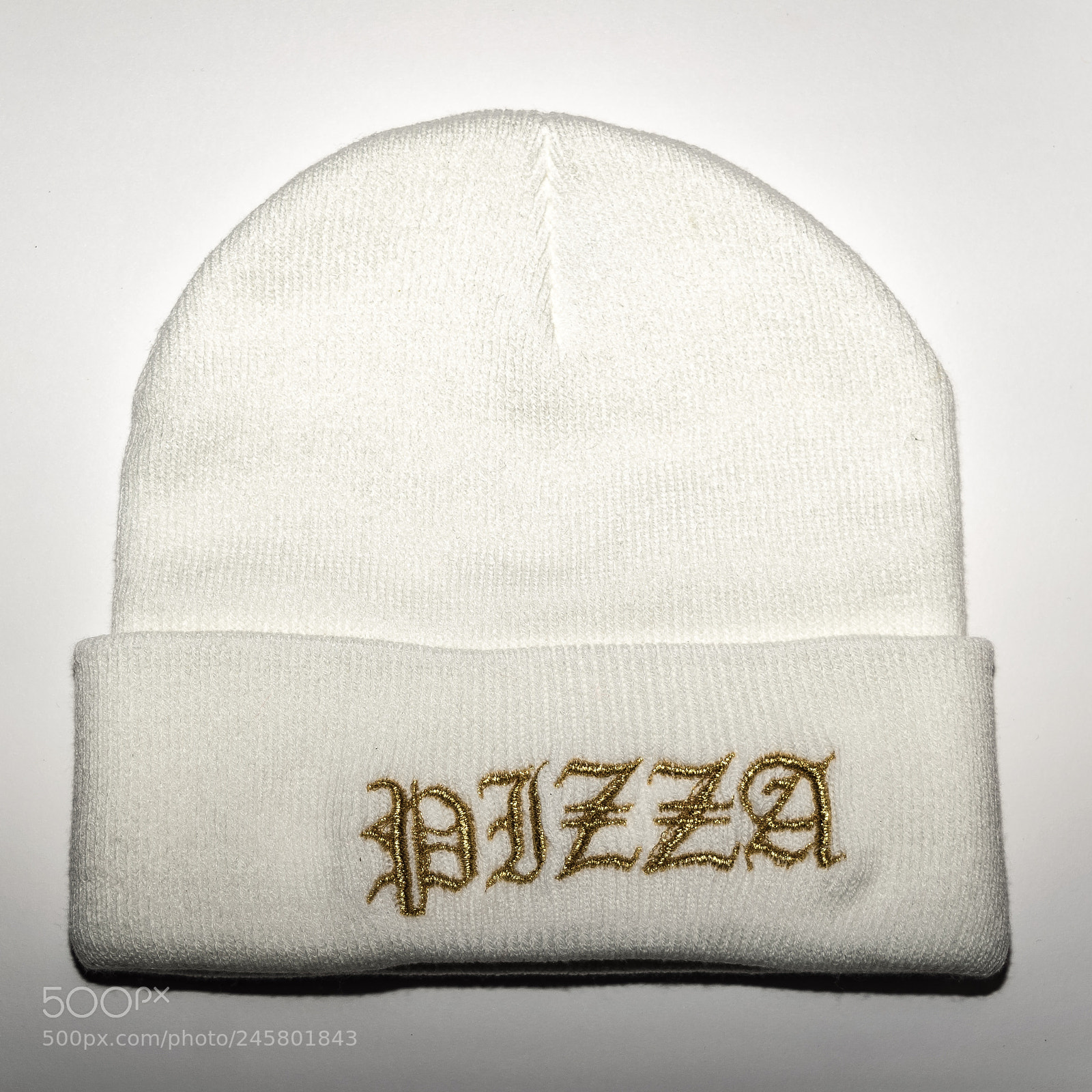 Nikon D3300 sample photo. Pizza beanie by shaquille photography